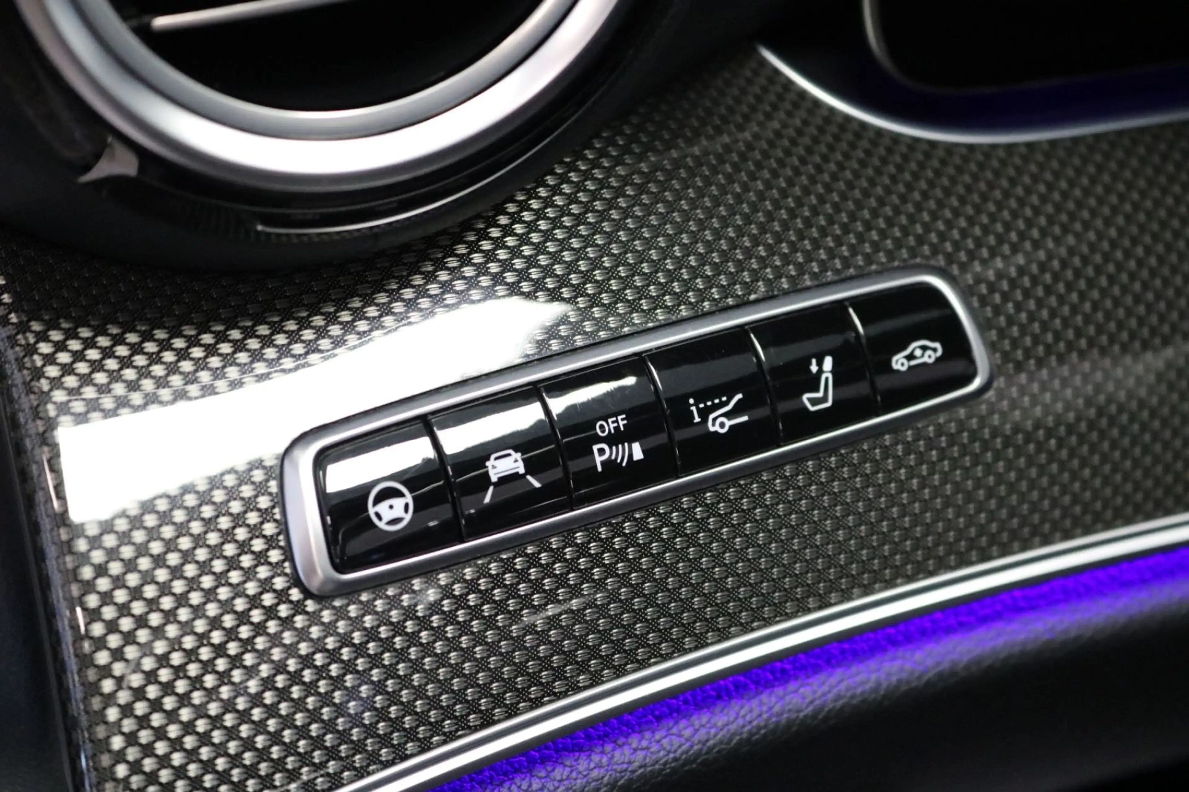 Mercedes-Benz E 43 AMG T 4Matic/HEADUP/360°/PANORAMA/CARBON — photo 13