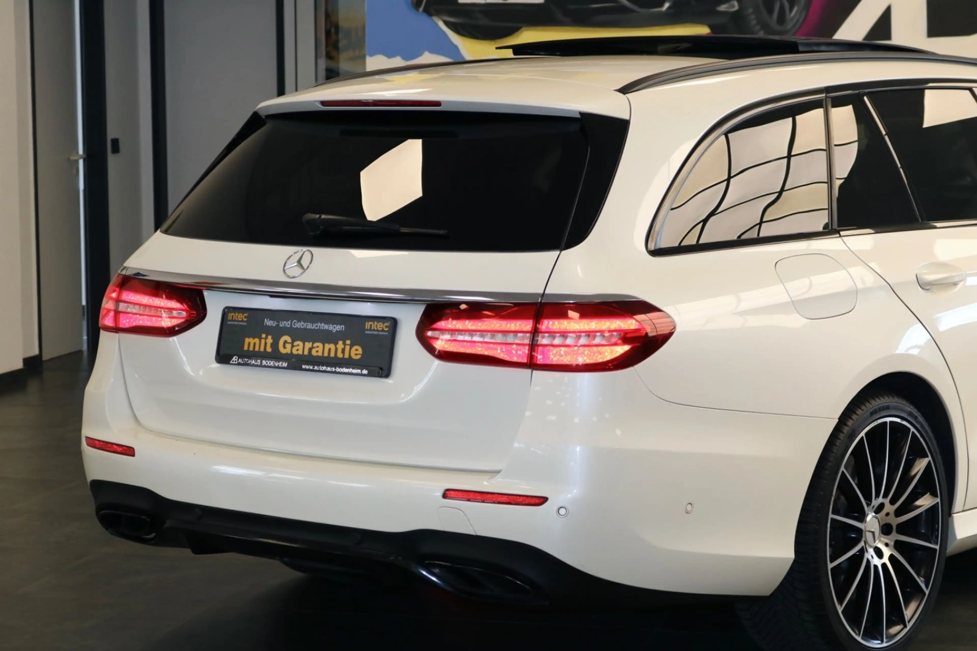 Mercedes-Benz E 43 AMG T 4Matic/HEADUP/360°/PANORAMA/CARBON — photo 8