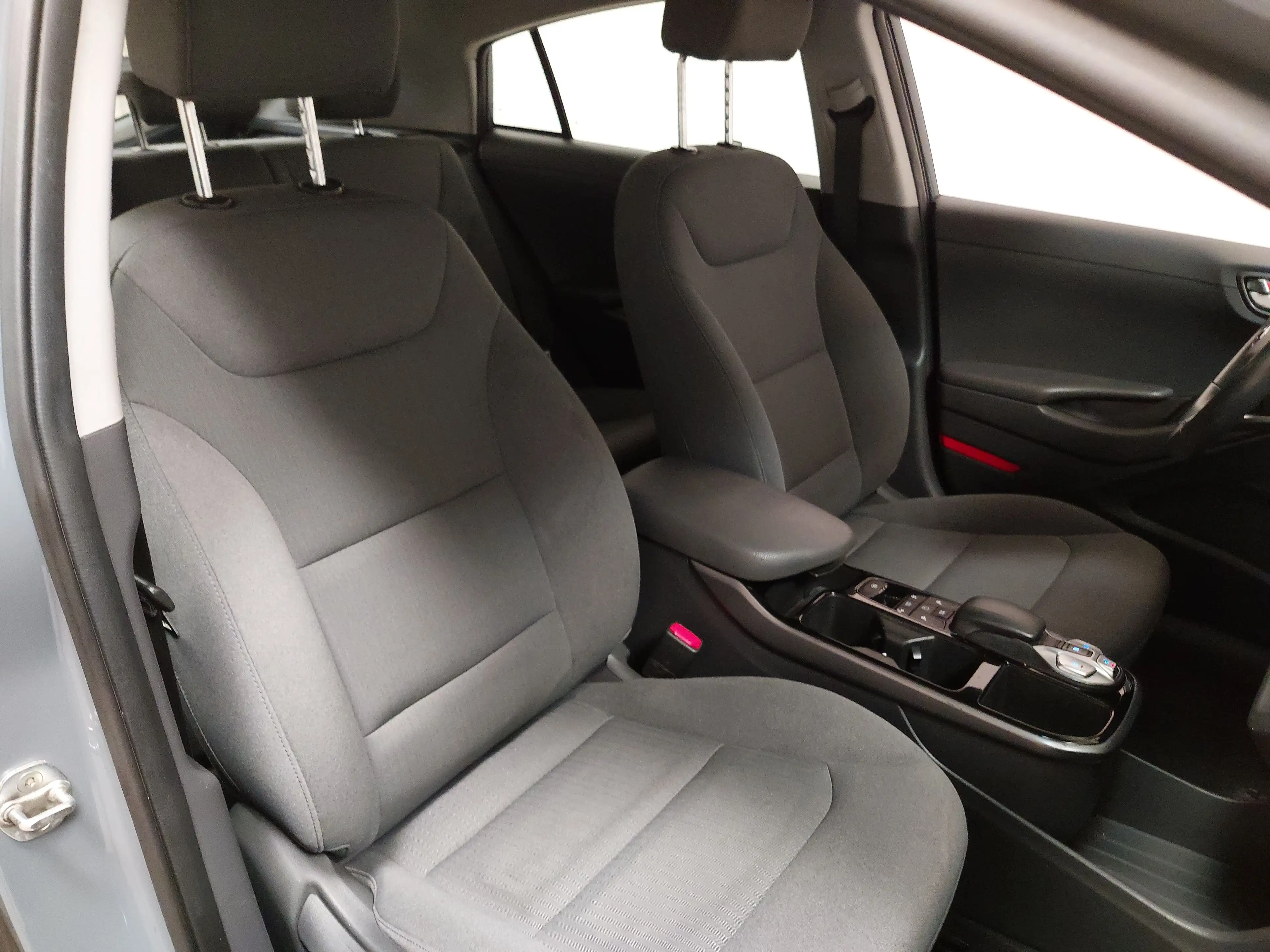 Hyundai IONIQ Elektro Trend Navi LED Kamera SHZ — photo 6