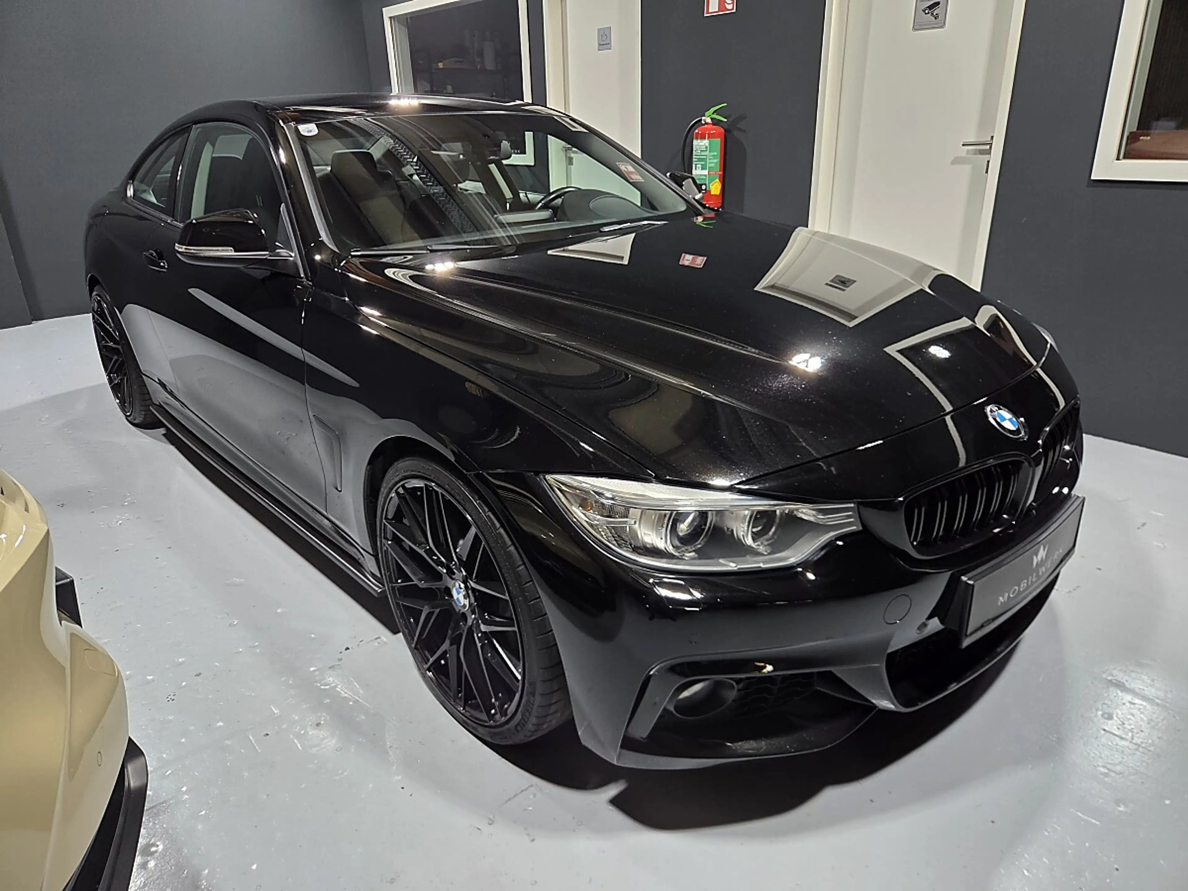 BMW 430 d Coupe Aut. — photo 6