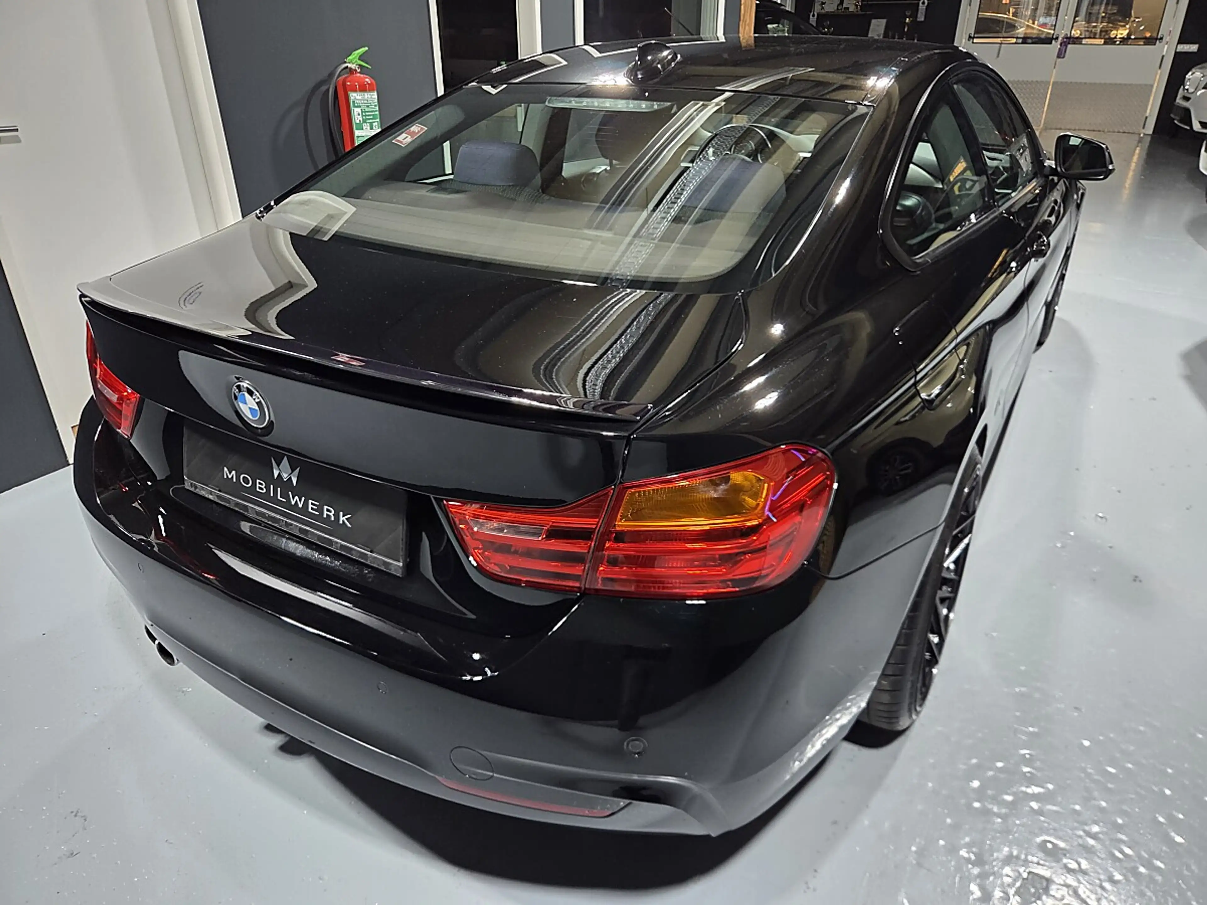 BMW 430 d Coupe Aut. — photo 13