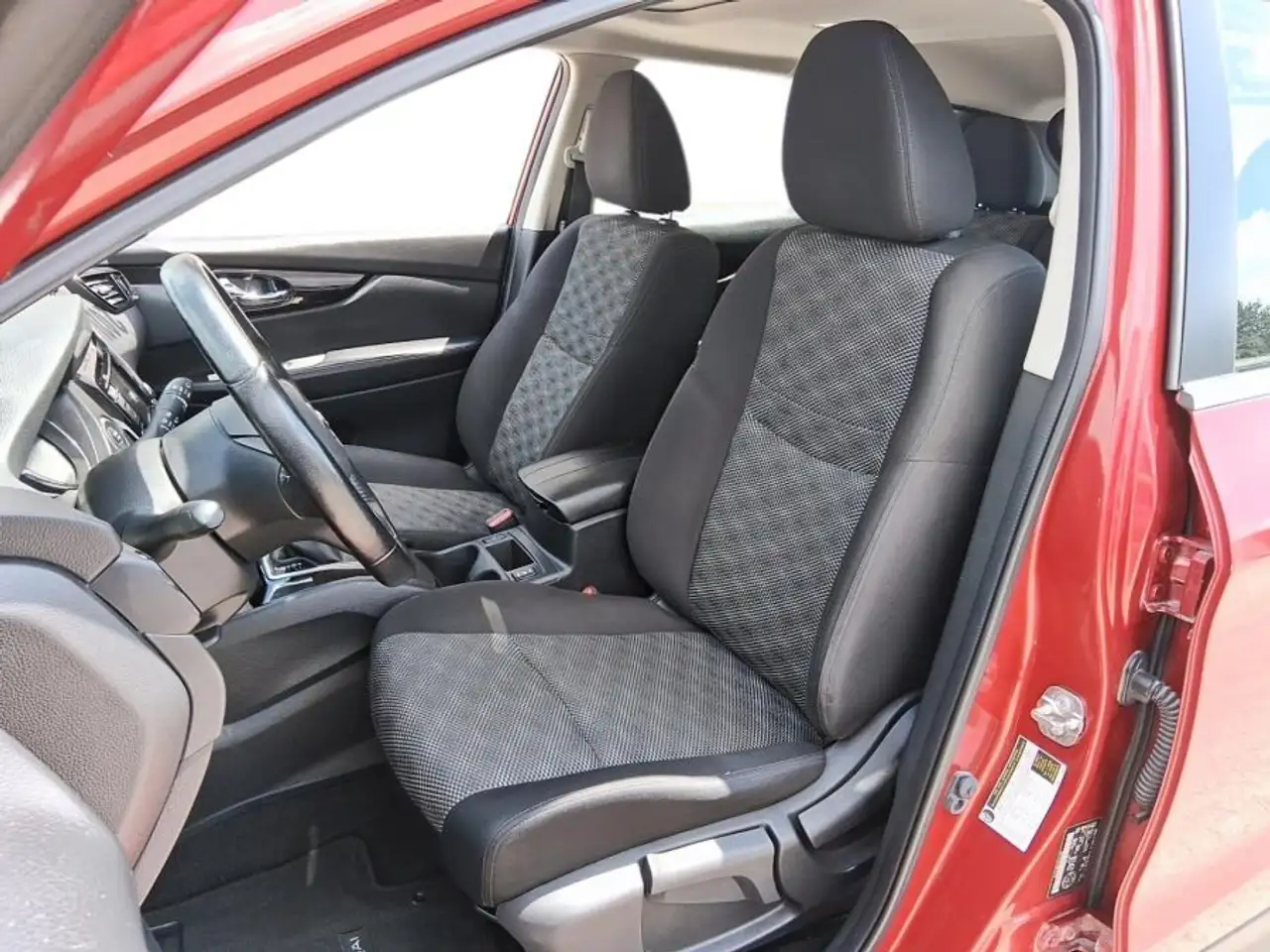 Nissan Qashqai photo Nissan Qashqai