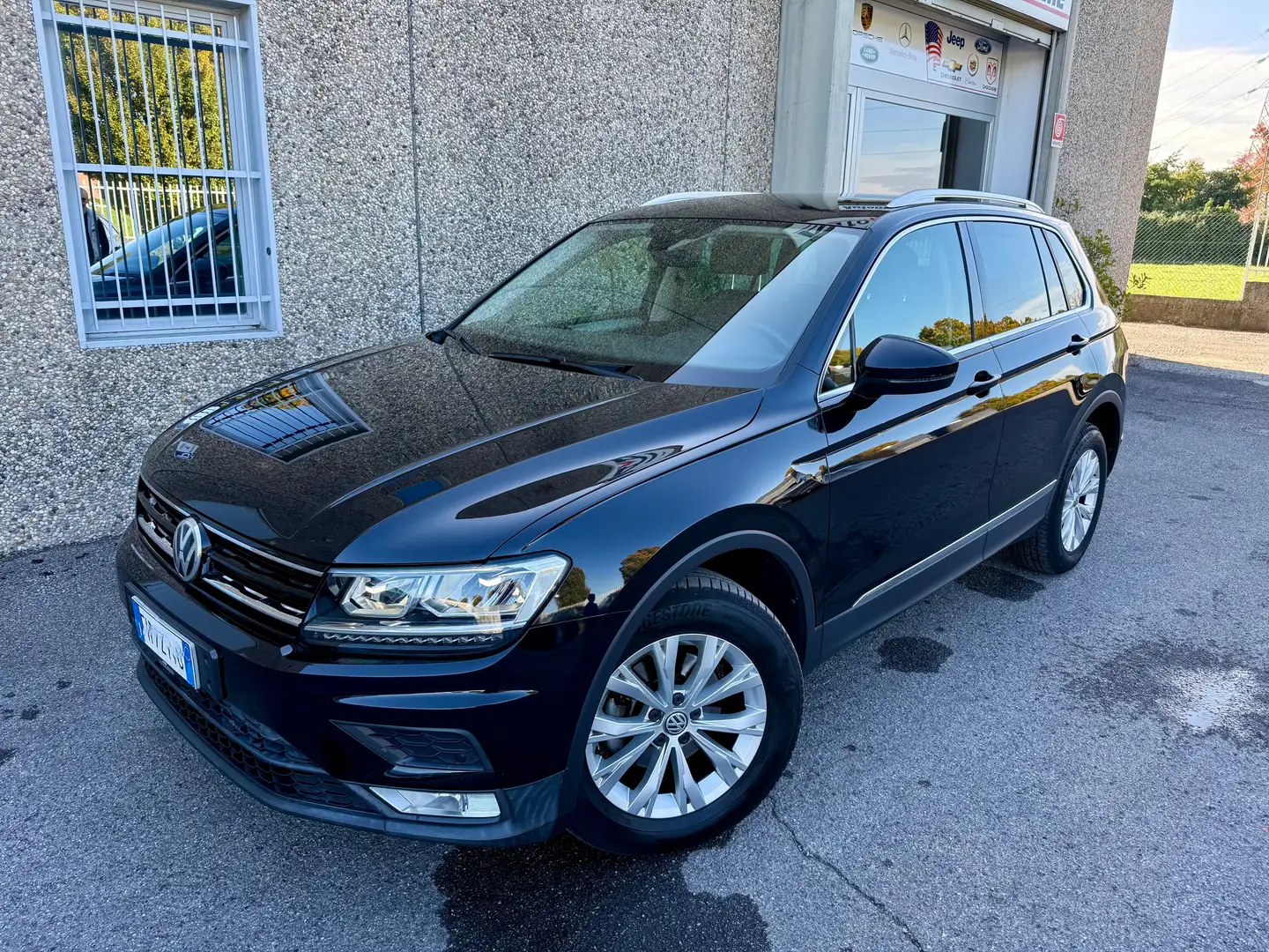 Volkswagen Tiguan 2.0 tdi Business 4motion 150cv dsg"LANE ASSIST"FULL LED" - 2