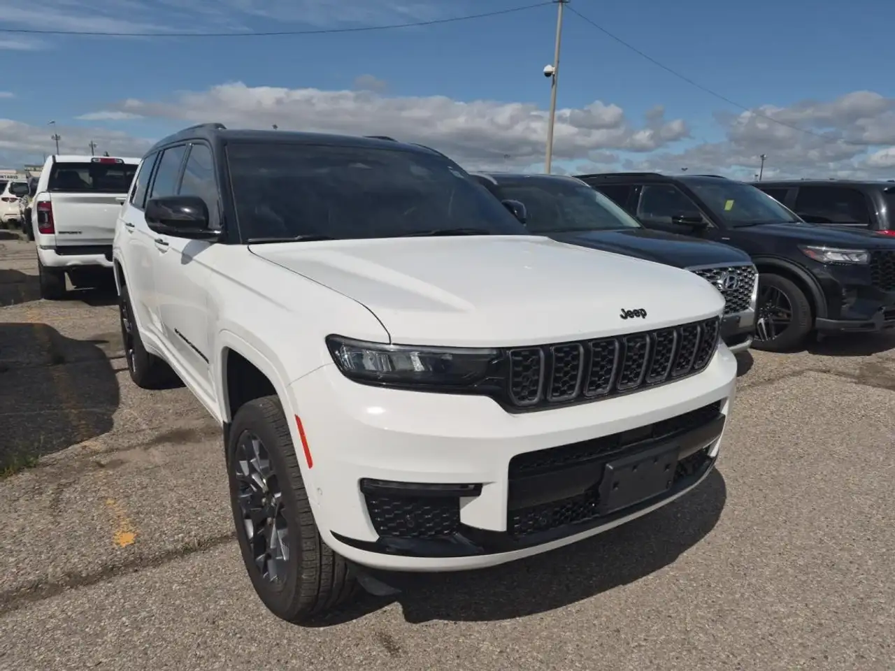 Jeep Grand Cherokee снимка Jeep Grand Cherokee