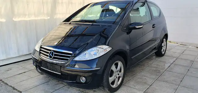 Mercedes-Benz A 200 Avantgarde DURCHLESEN! HARMAN KARDON TEILLEDER SHZ