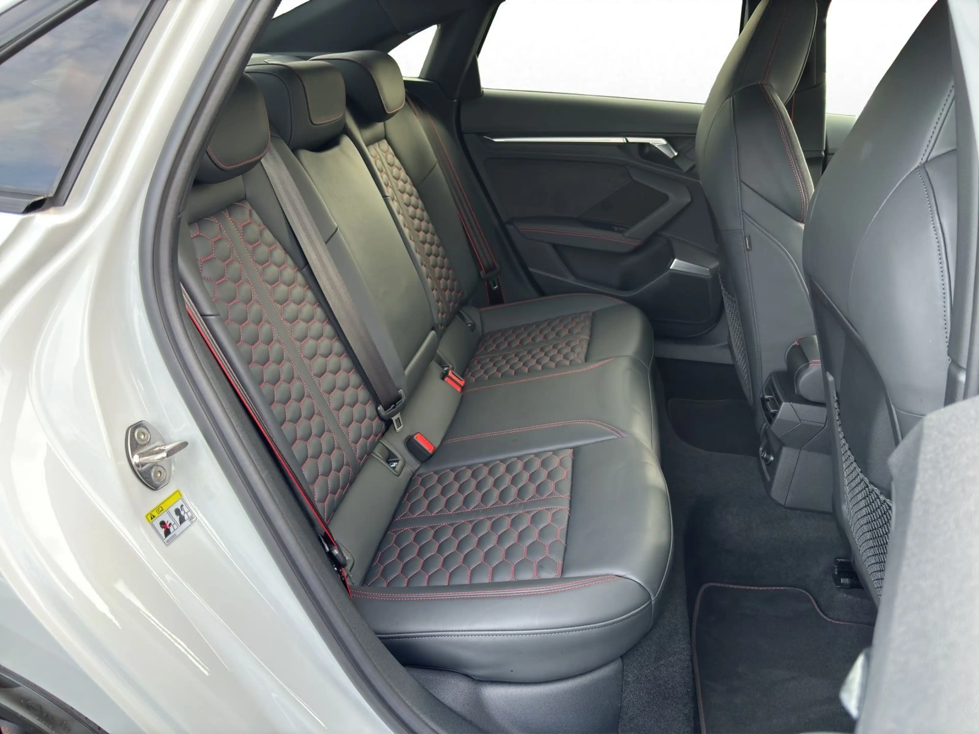 Audi RS3 *MATRIX*KERAMIK*RS-ABGAS*290 KM/H — photo 15