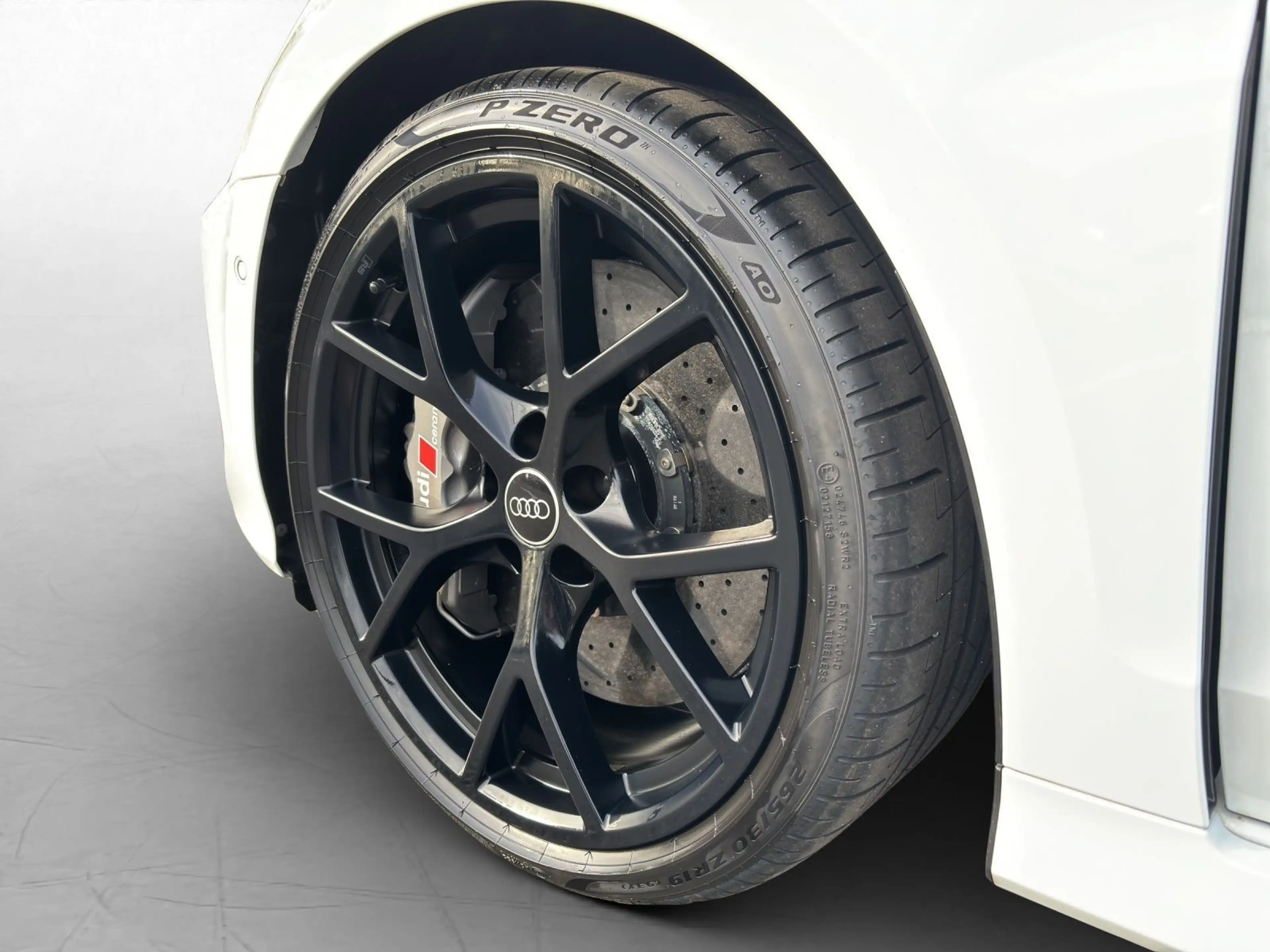 Audi RS3 *MATRIX*KERAMIK*RS-ABGAS*290 KM/H — photo 12