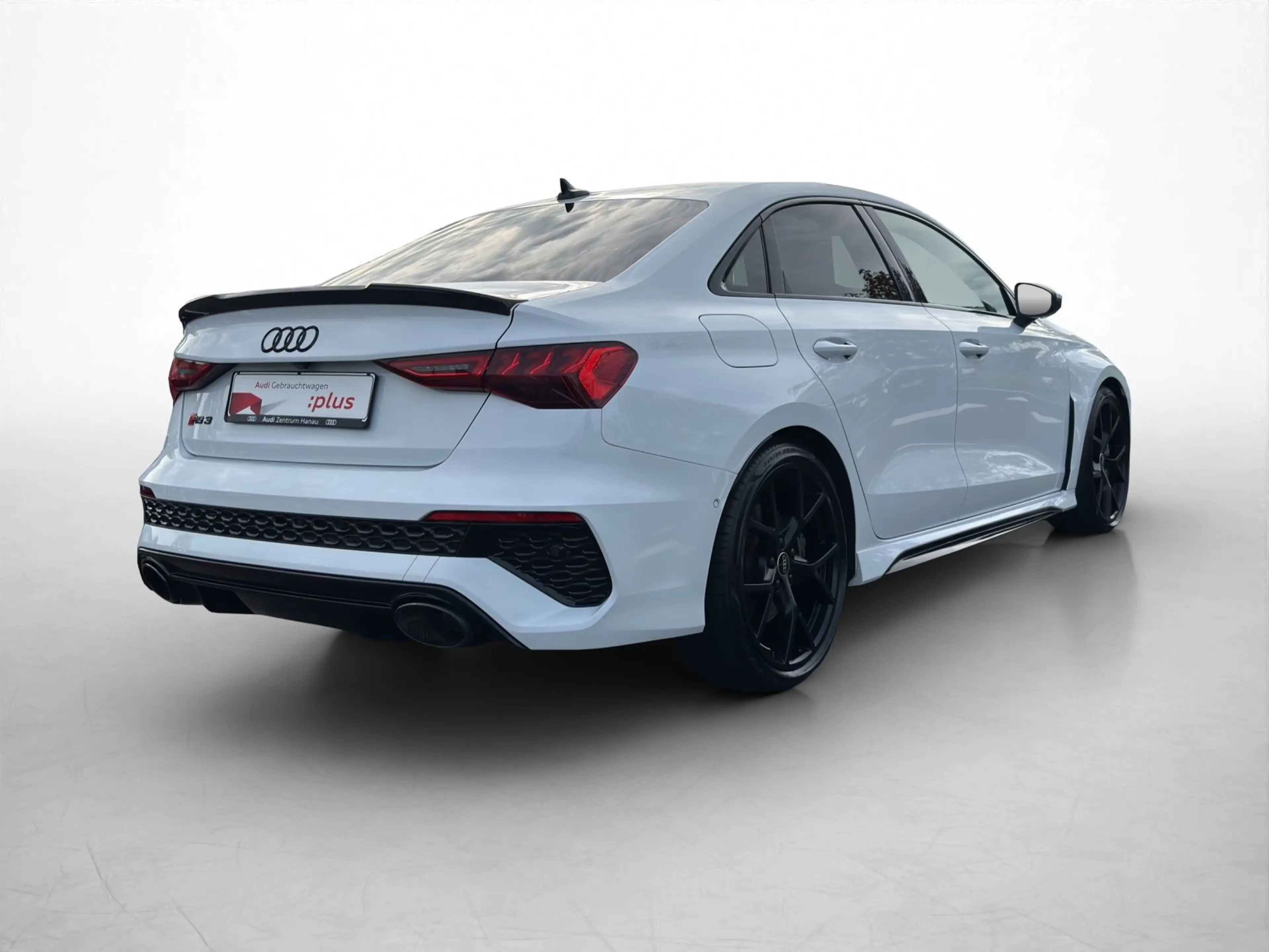 Audi RS3 *MATRIX*KERAMIK*RS-ABGAS*290 KM/H — photo 2