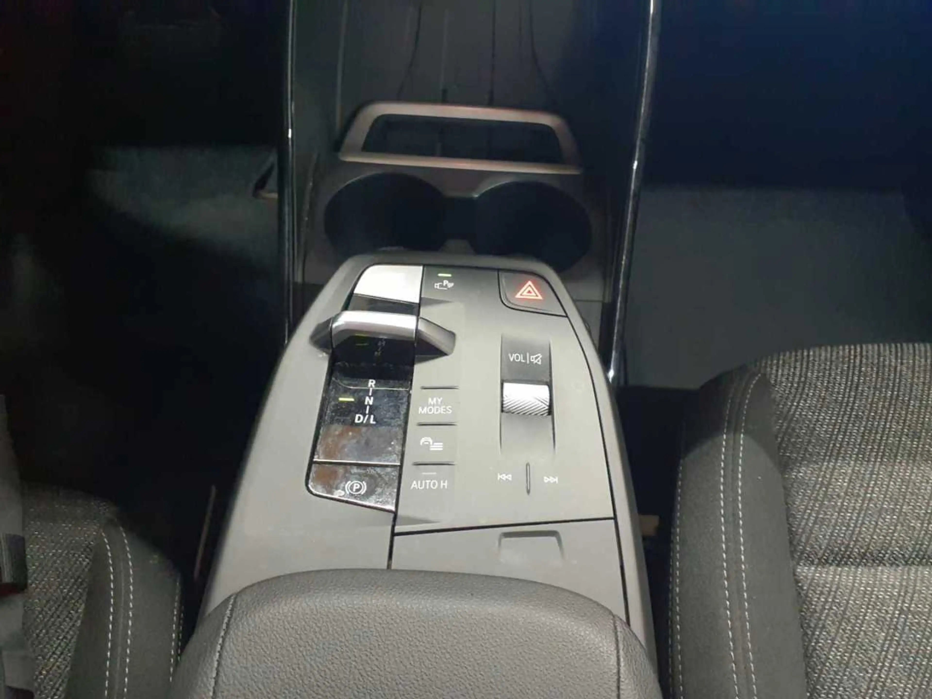 BMW 223 223i Active Tourer Aut. Head-Up Cockpit pro — photo 10
