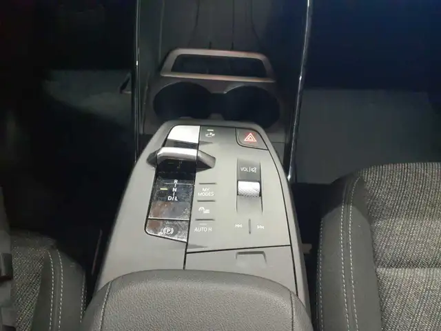 BMW 2 Series view 10