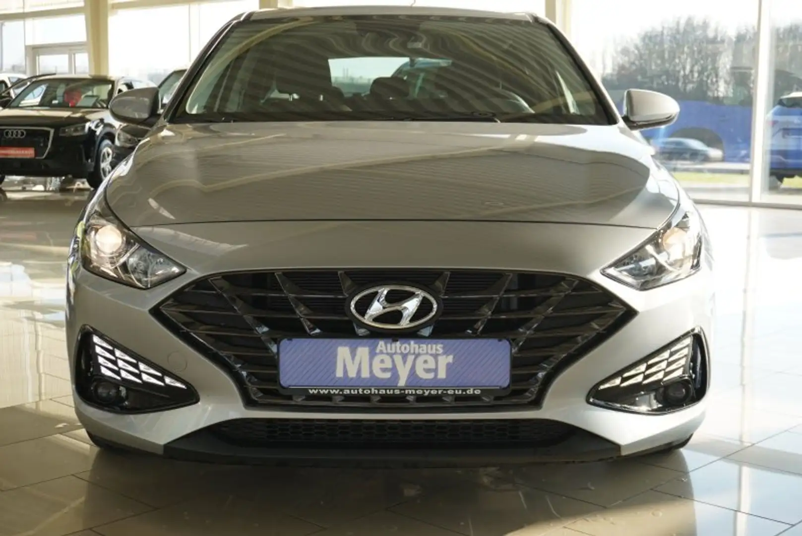 Hyundai i30 1.0T-GDI 120PS Alu/Pdc/Mfll/Temp/BC/Klima    ** Argento - 2