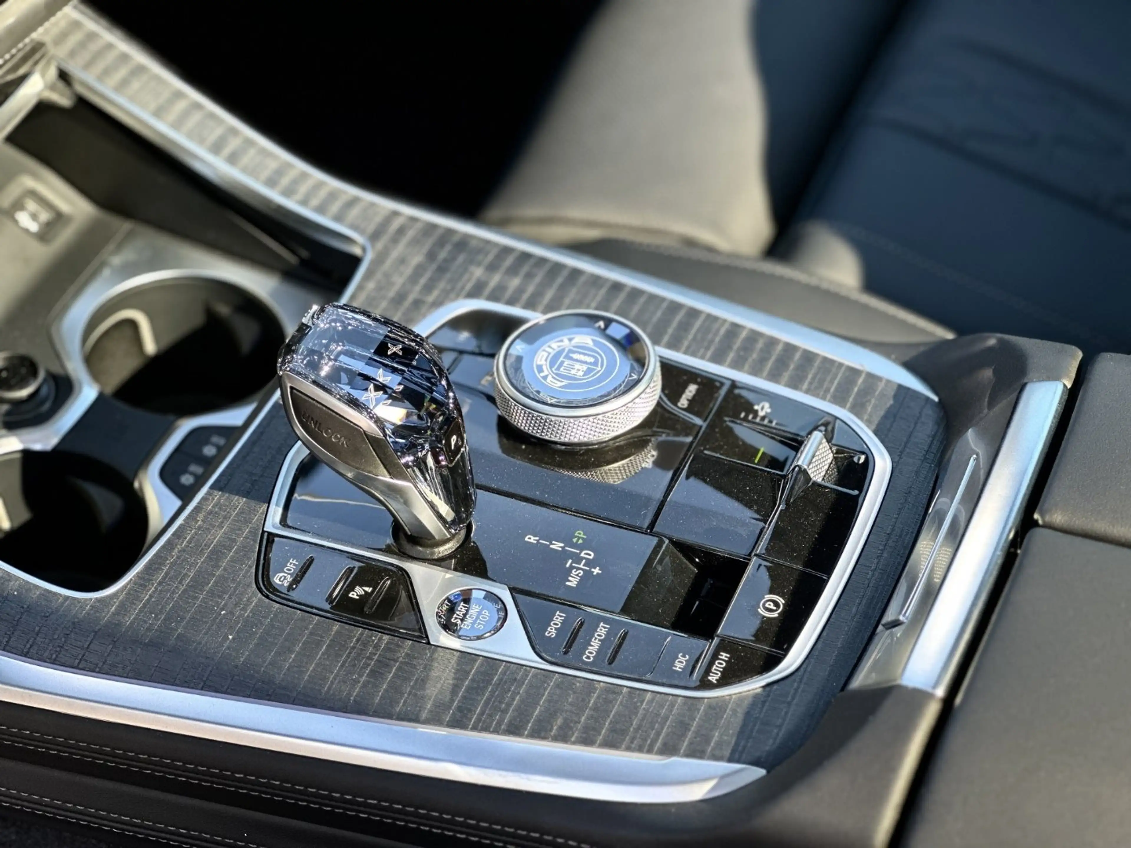 Alpina XB7 Manufaktur Allrad B&W Standheiz. AHK — photo 11