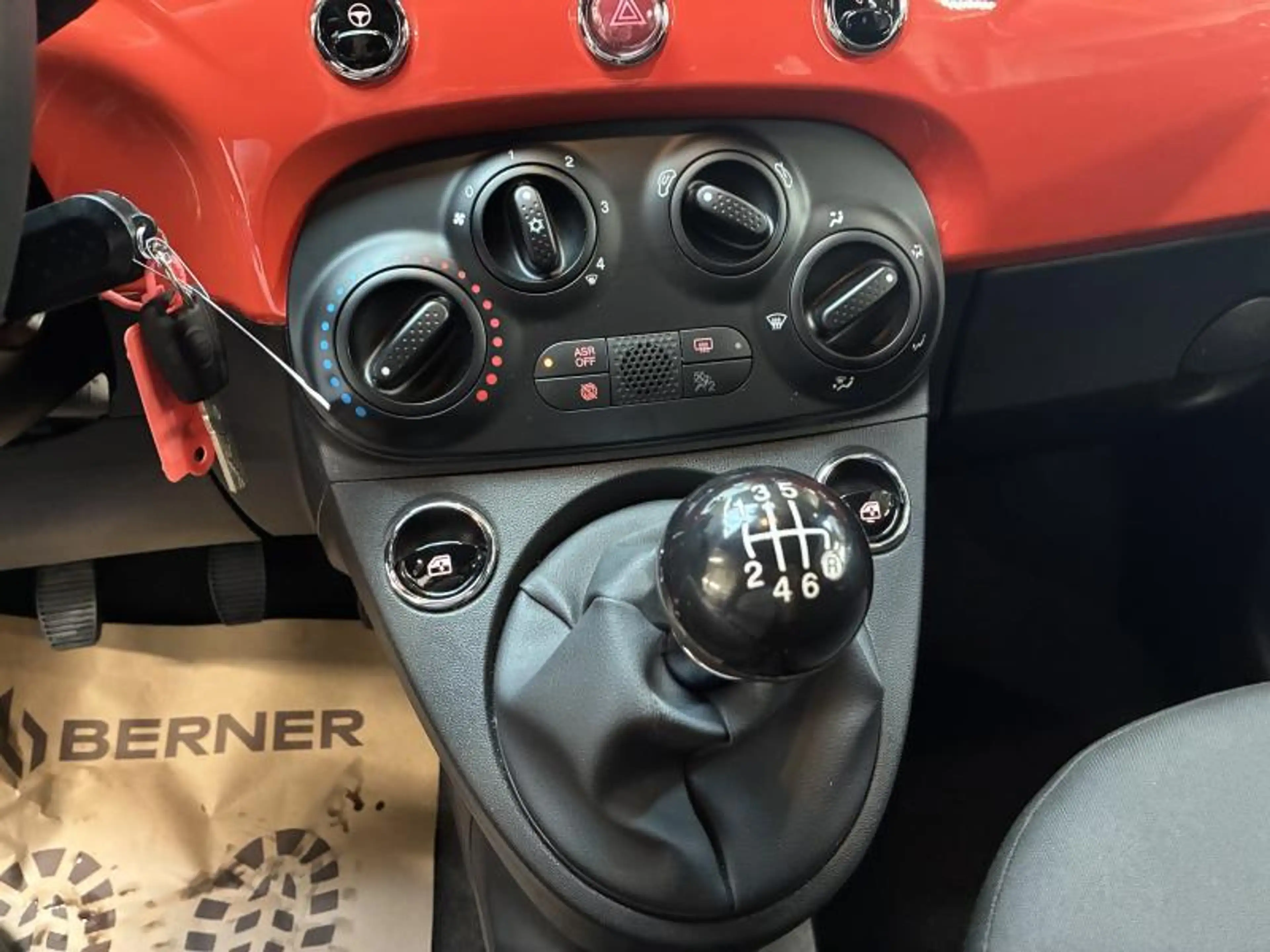 Fiat 500 dolcevita — photo 12