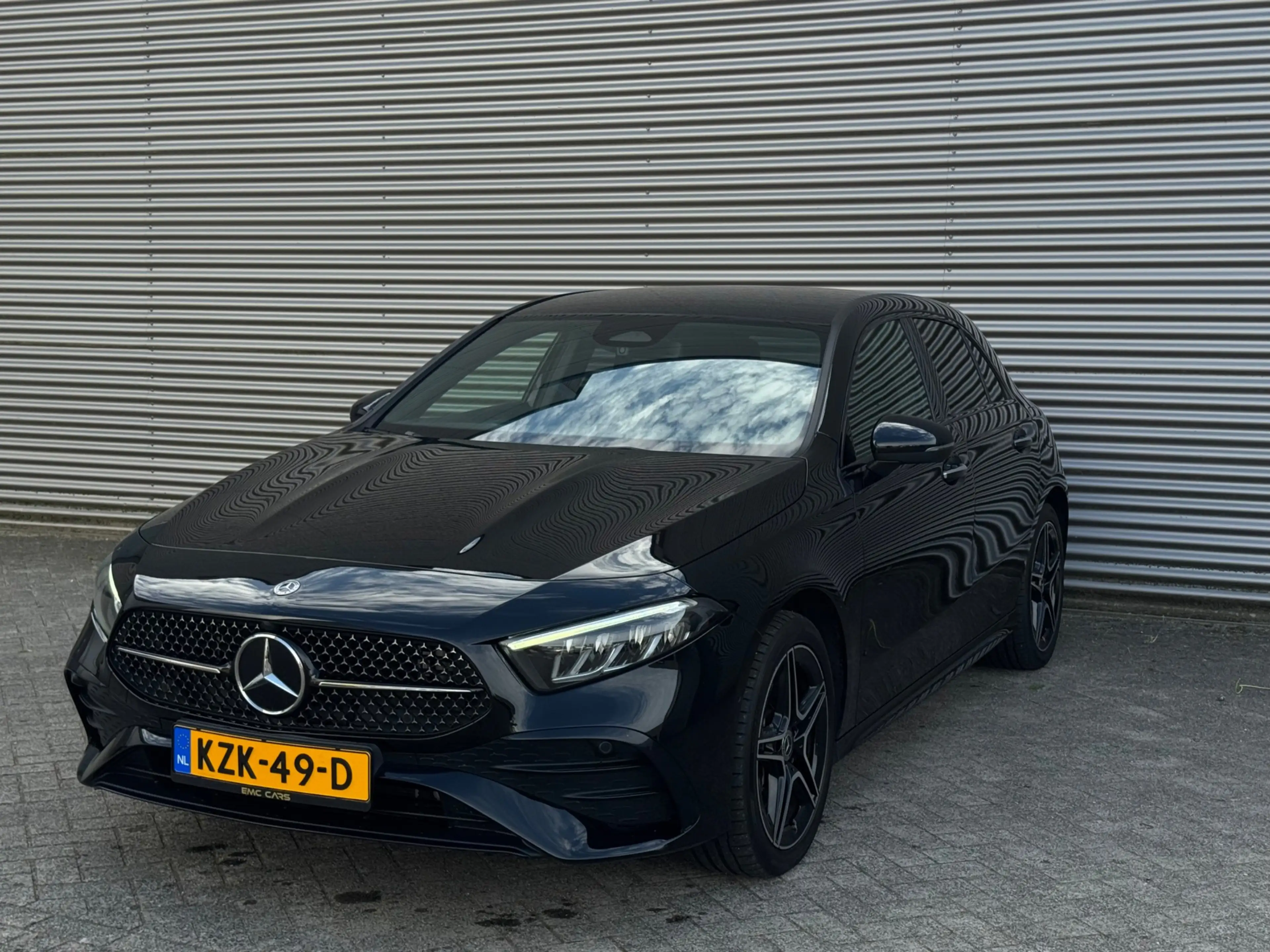 Mercedes-Benz A 250 250E AMG l SFEERLICHT/CAM/FACELIFT — photo 3