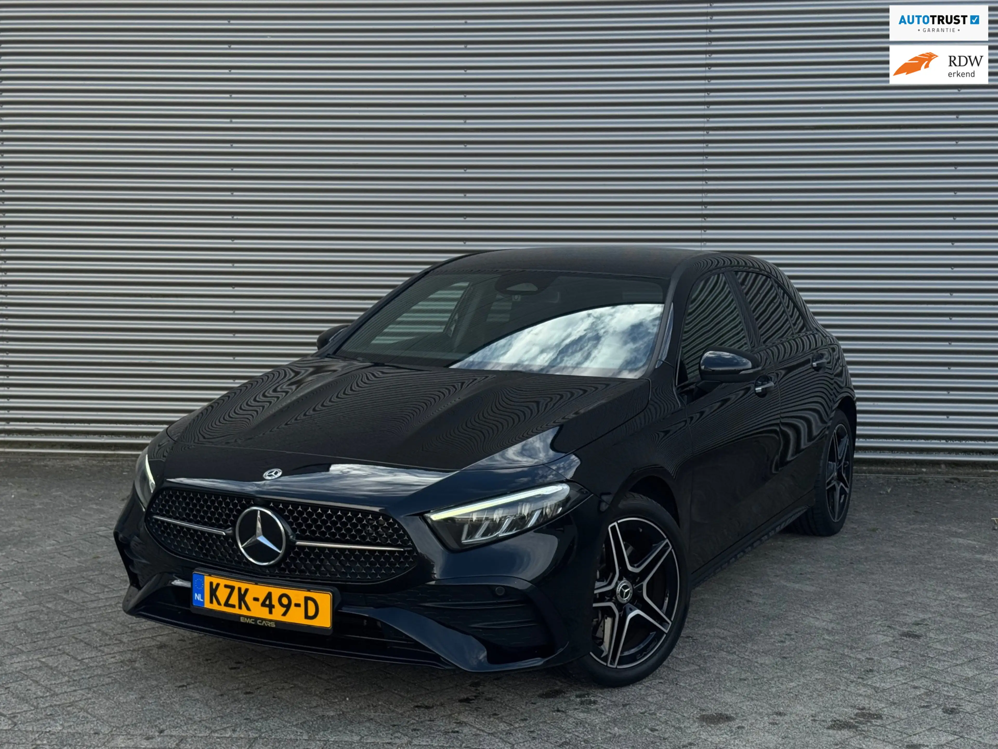 Mercedes-Benz A 250 250E AMG l SFEERLICHT/CAM/FACELIFT