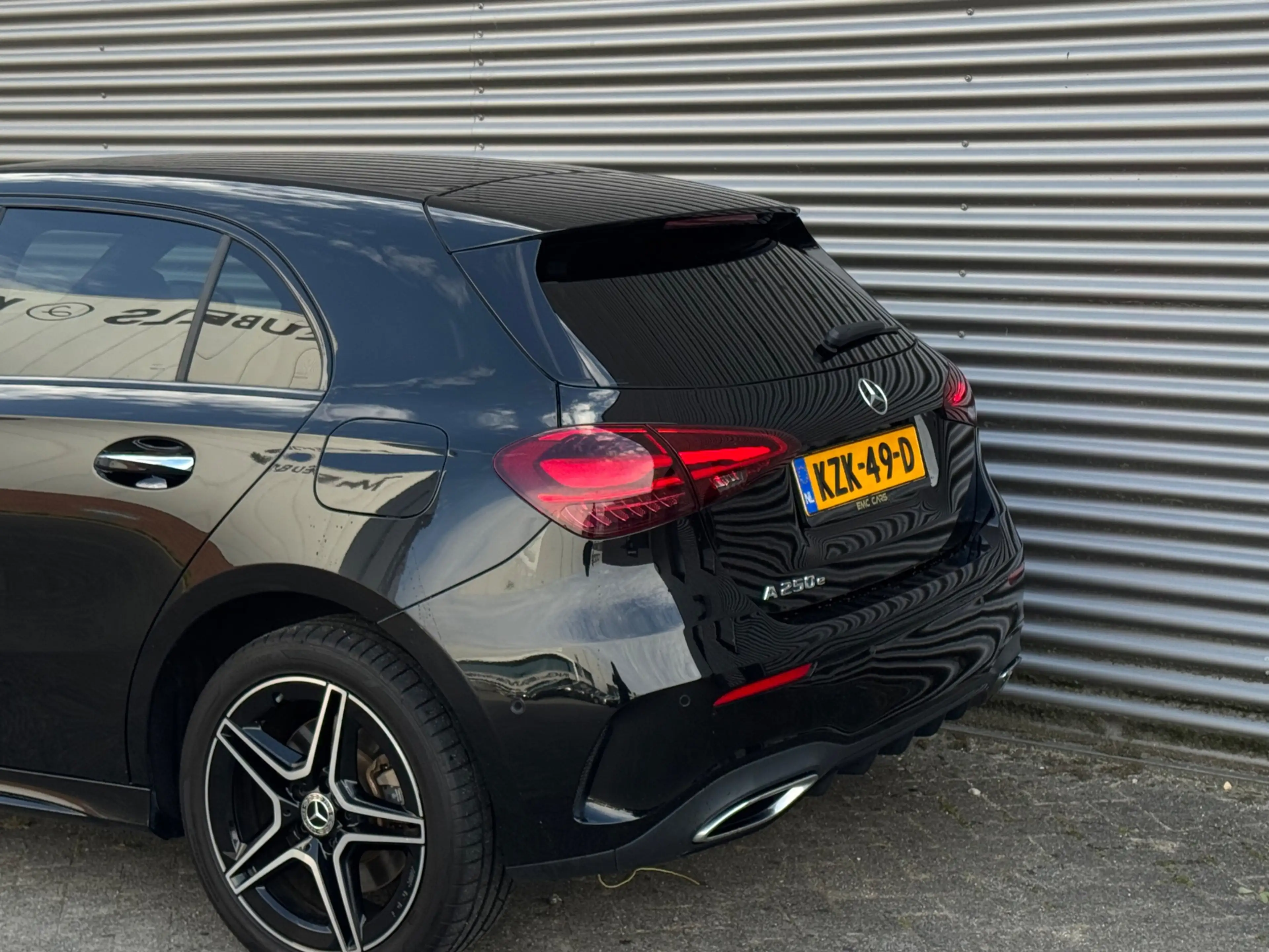 Mercedes-Benz A 250 250E AMG l SFEERLICHT/CAM/FACELIFT — photo 5