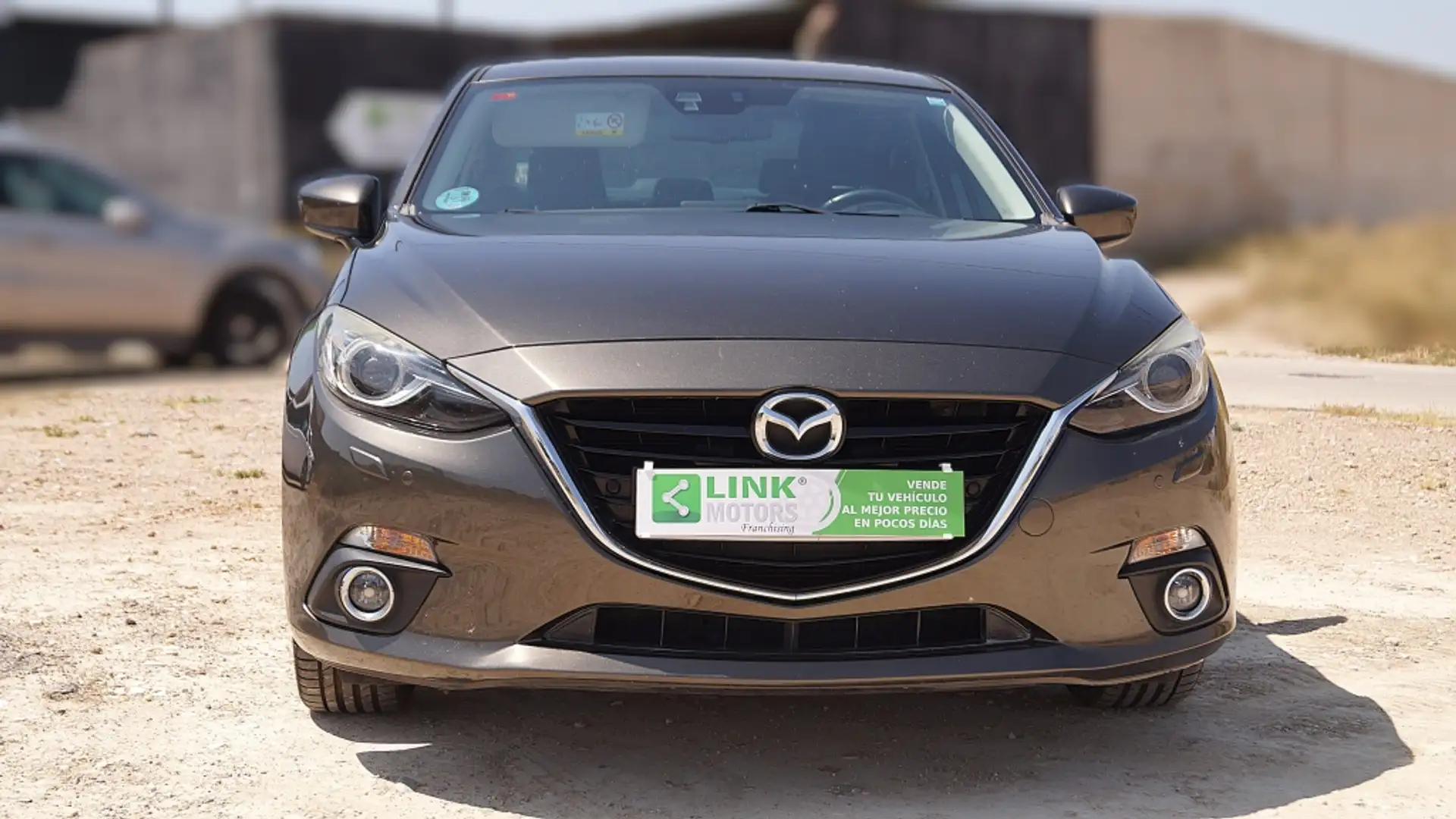 Mazda 3 SportSedan 1.5 Luxury Navegador Gris - 2