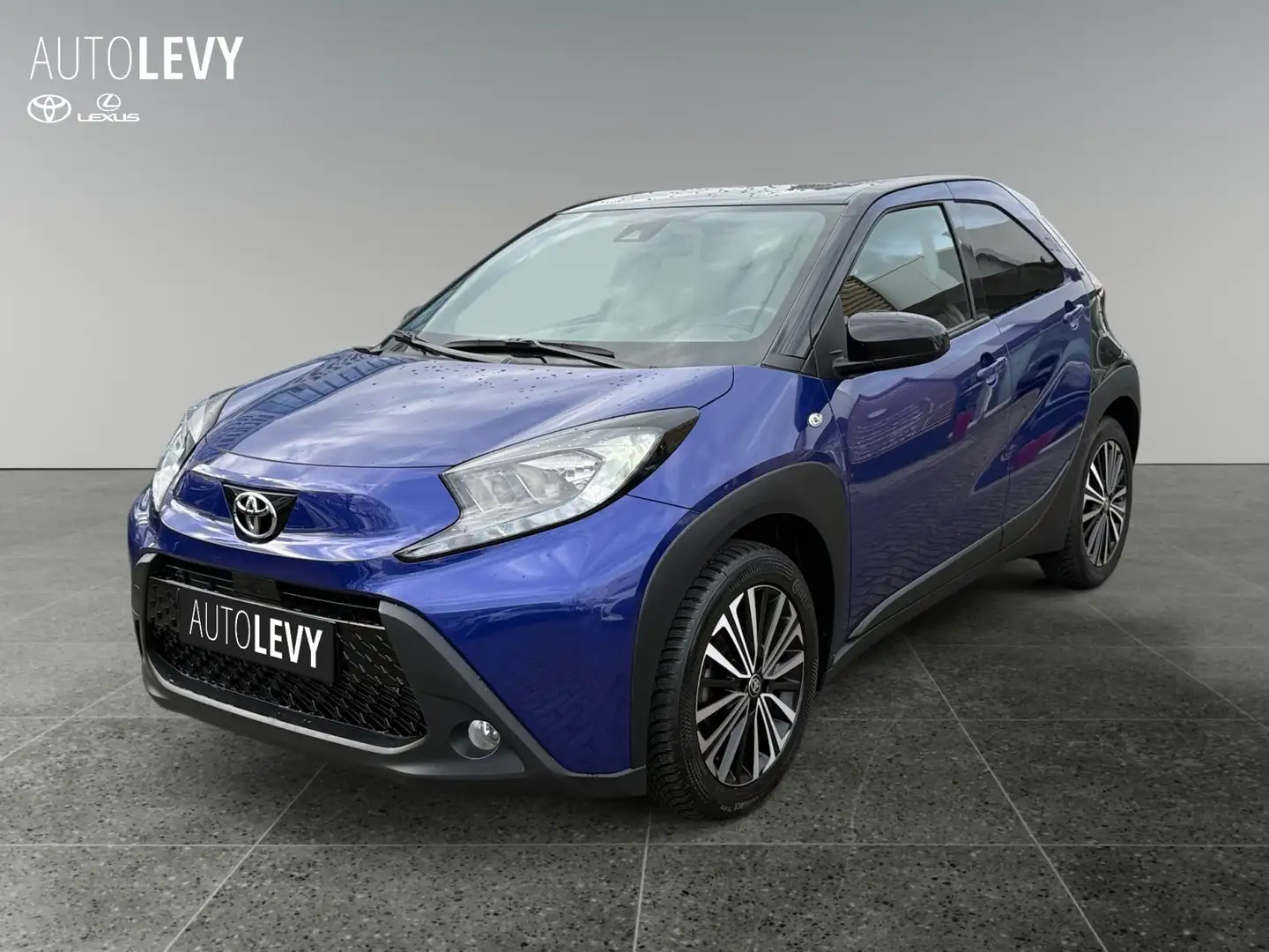 Toyota Aygo 1.0 Pulse AUT+Kamera+ACC+Navi+SHZ+PDC+SpurH Negro - 2