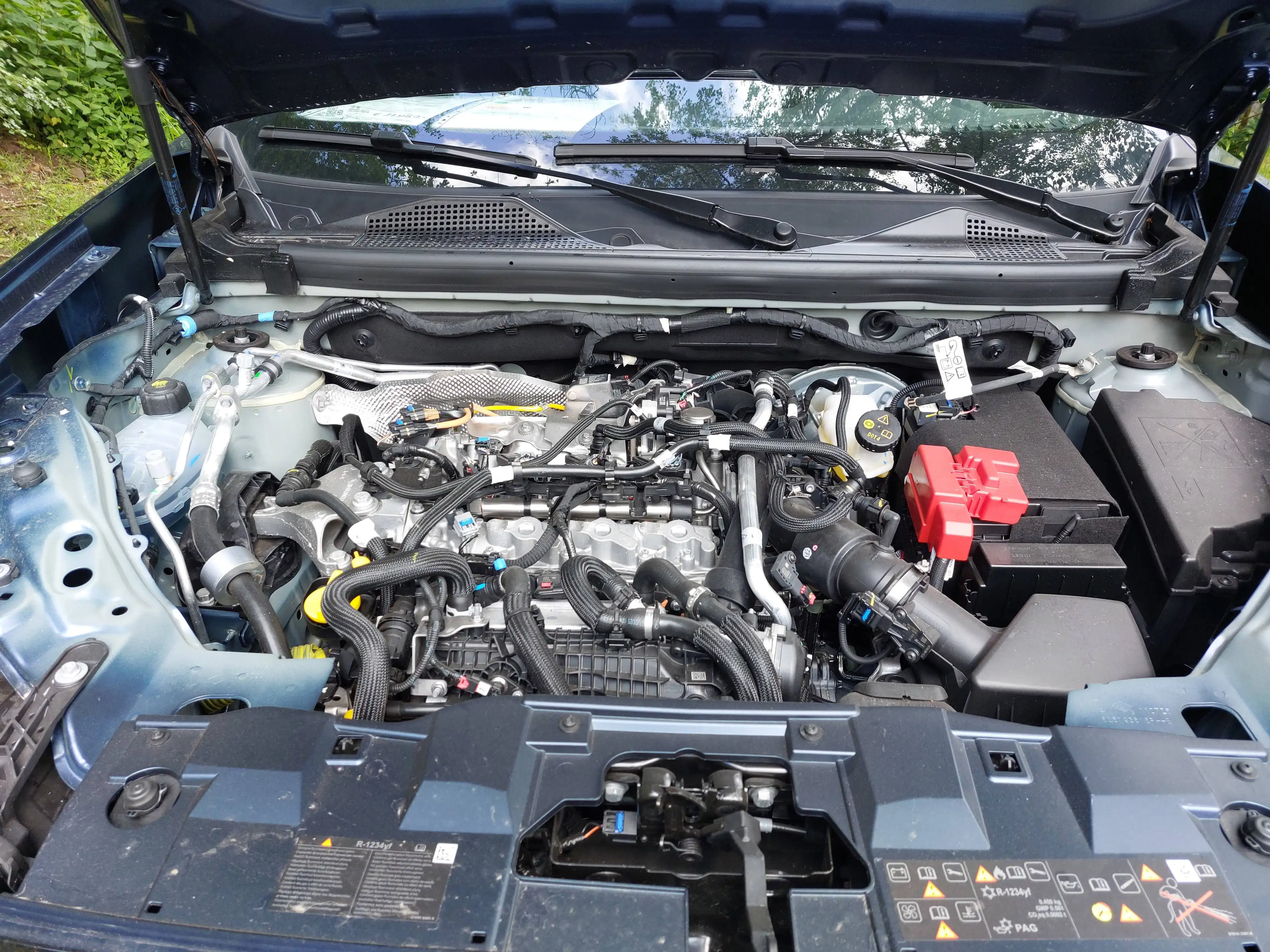 Dacia Bigster TCE130MH 4x4 Extreme Panoramadach SOFORT! Indigoblau Met. — photo 15