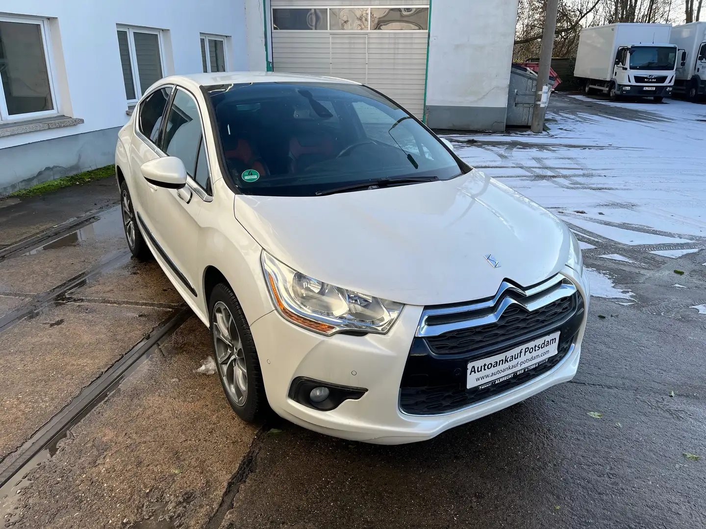 Citroen DS4 SoChic, Leder, Klimaaut., PDC, Tempomat Weiß - 2