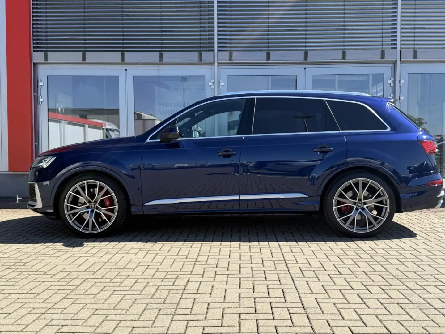 Audi SQ7 TFSI STHZ, 7 SITZE, DACH, SITZBELÜFT, DACH Klima Blau - 2