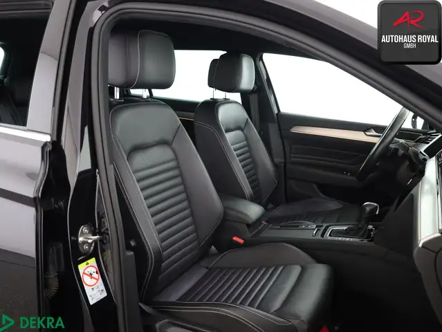 Volkswagen Passat view 11
