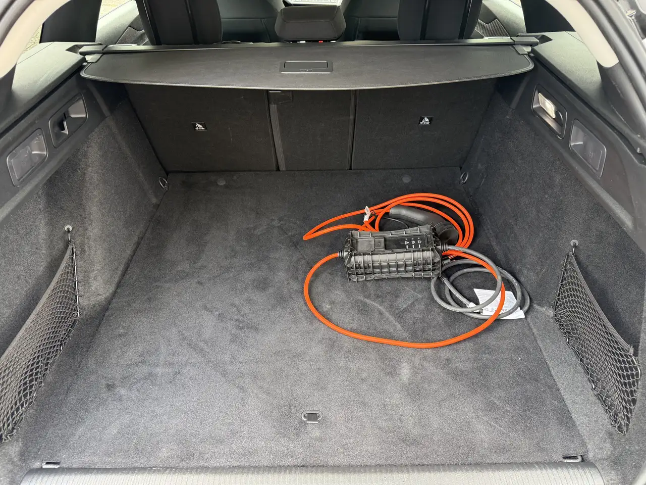 Peugeot 308 SW 1.6 HYbrid 180 Pack Business Aut., 18inch GT-li, миниатюра 27