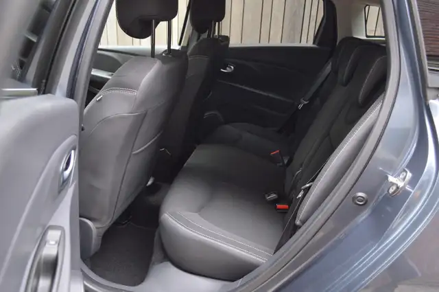 Renault Clio view 10