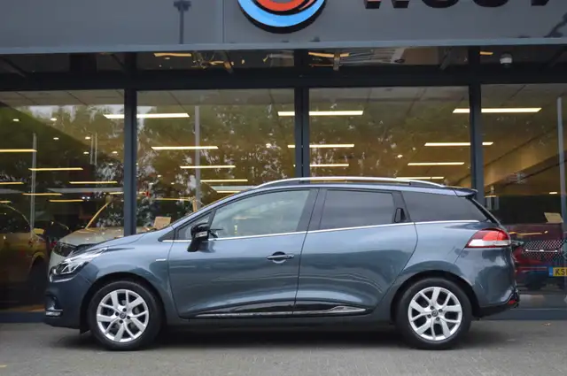 Renault Clio view 7