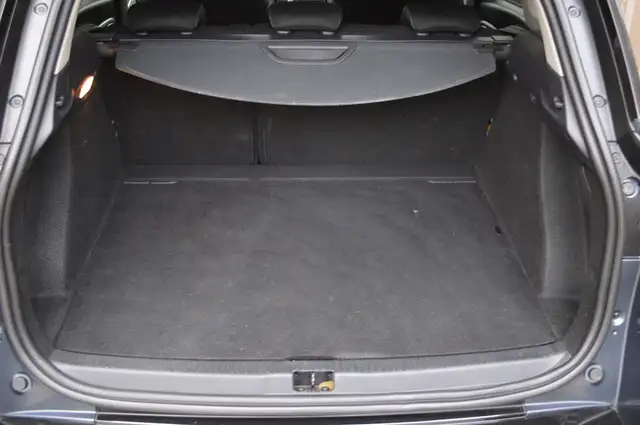 Renault Clio view 19
