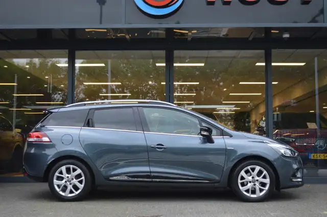 Renault Clio view 6