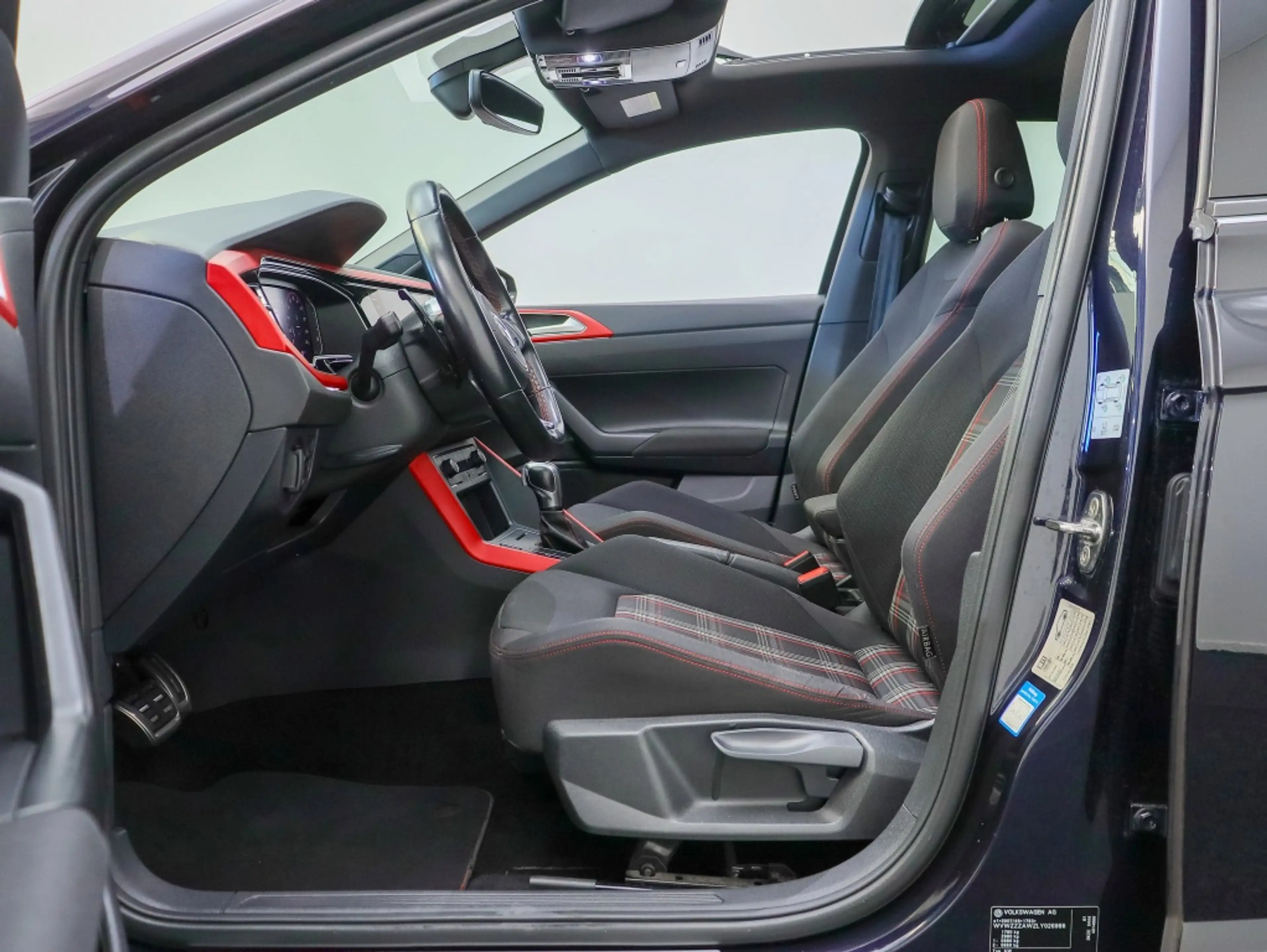 Volkswagen Polo GTI 2.0 TSI | Pano | 18" | Dealer onderhouden — photo 15