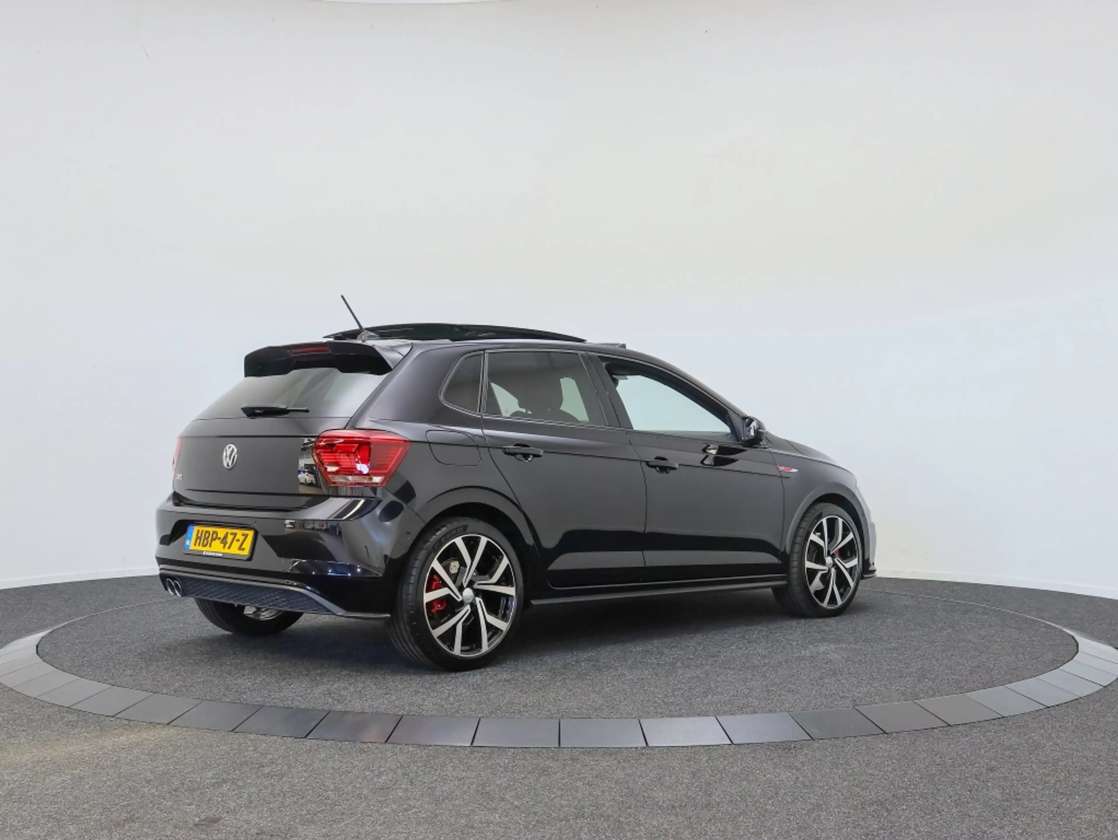 Volkswagen Polo GTI 2.0 TSI | Pano | 18" | Dealer onderhouden — photo 2