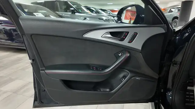 Audi A6 Avant view 14