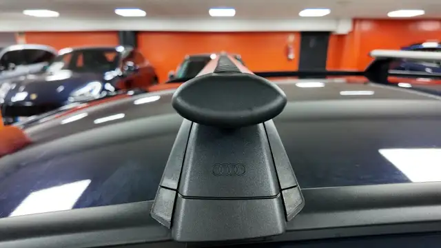 Audi A6 view 13