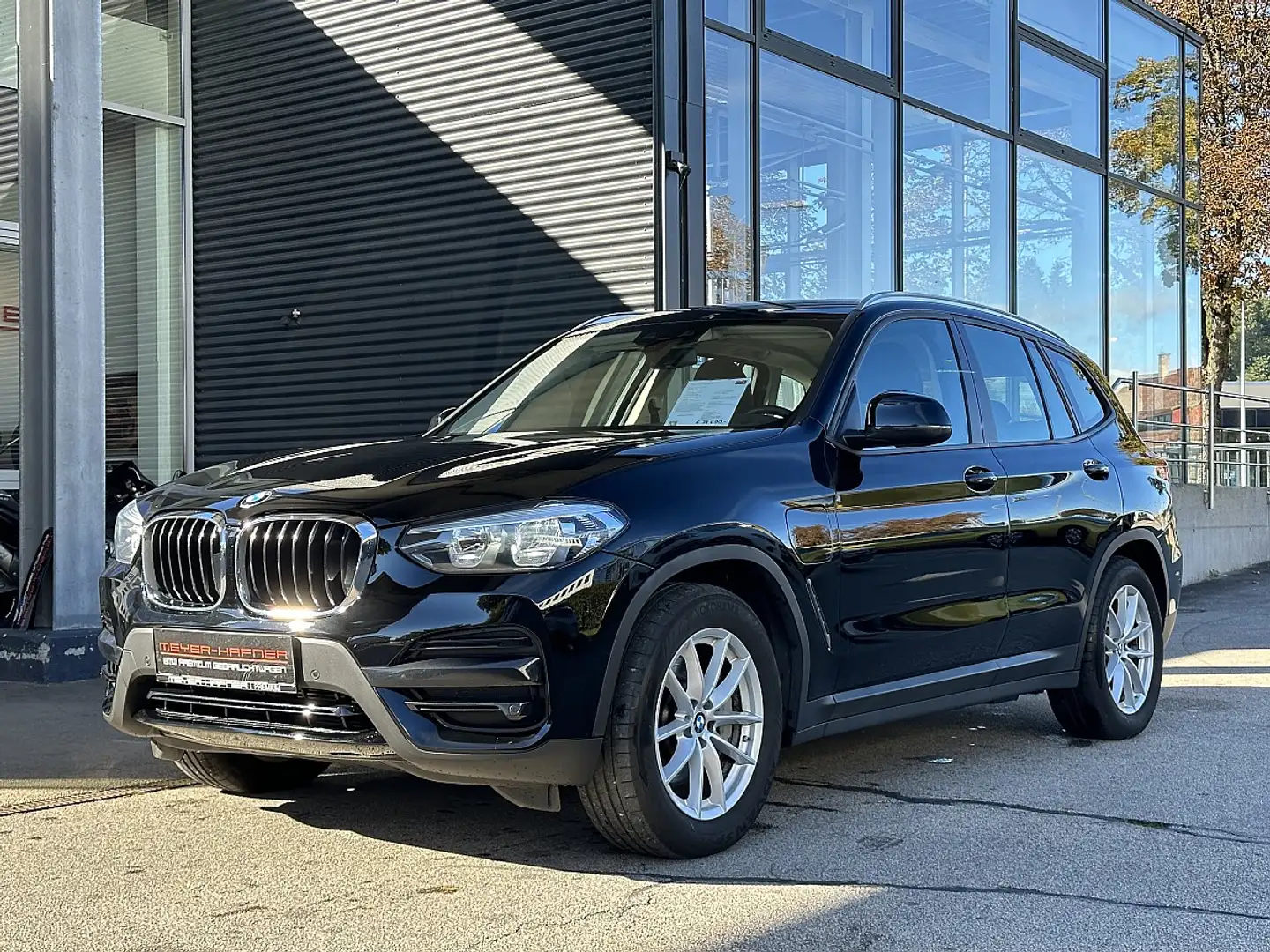 BMW X3 xDrive30e PHEV Aut. Negro - 2