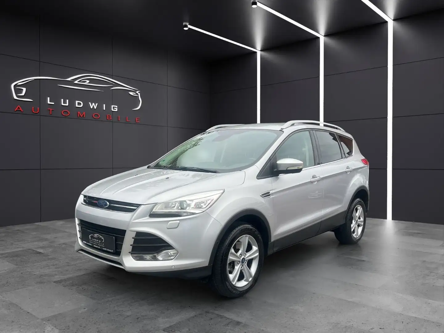 Ford Kuga Titanium/AUTOMATIK/ 4X4/AHK/EURO6 Argent - 1