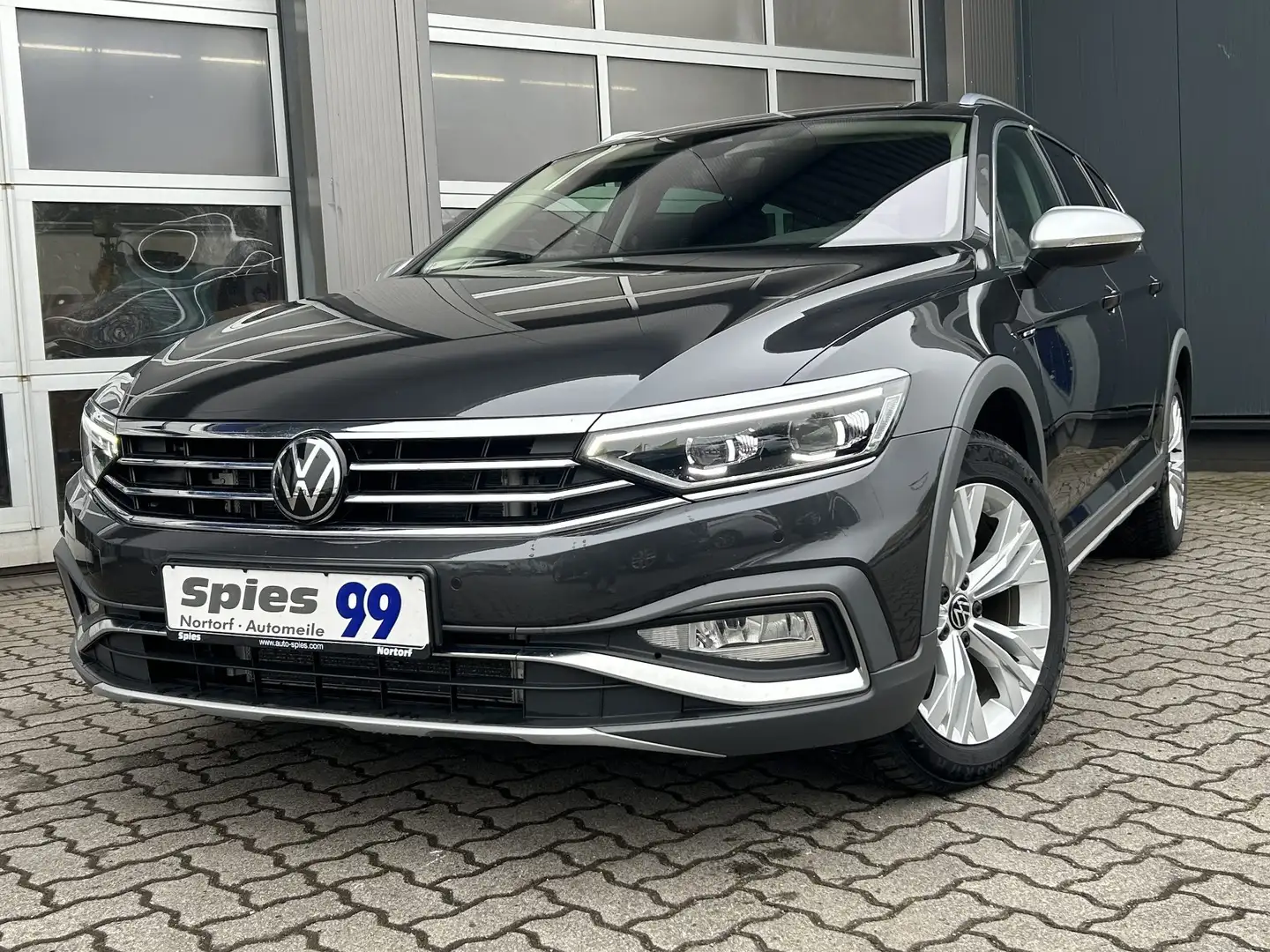 Volkswagen Passat Alltrack Matrix / AHK / Standhzg Grau - 2