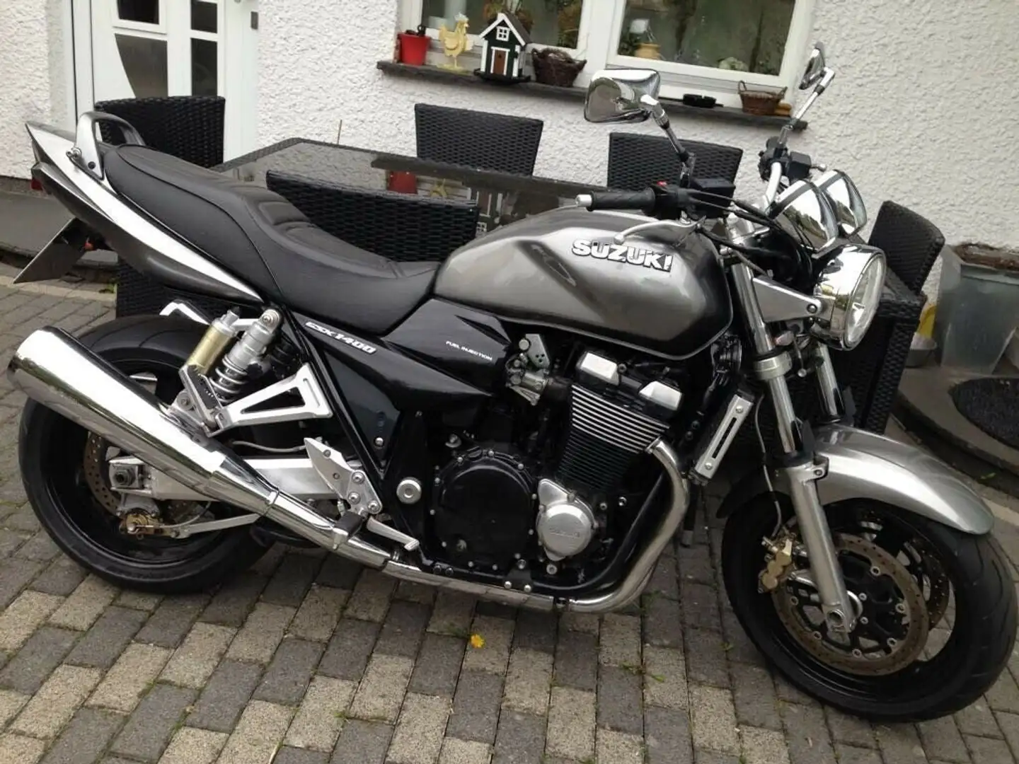 Suzuki GSX 1400 Grijs - 1