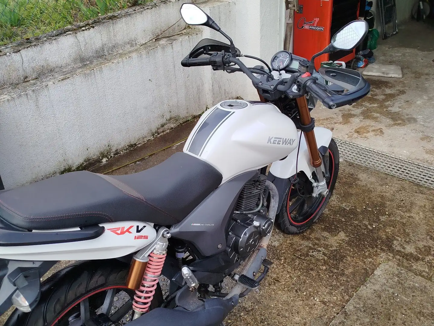 Keeway RKV 125 Blanco - 2
