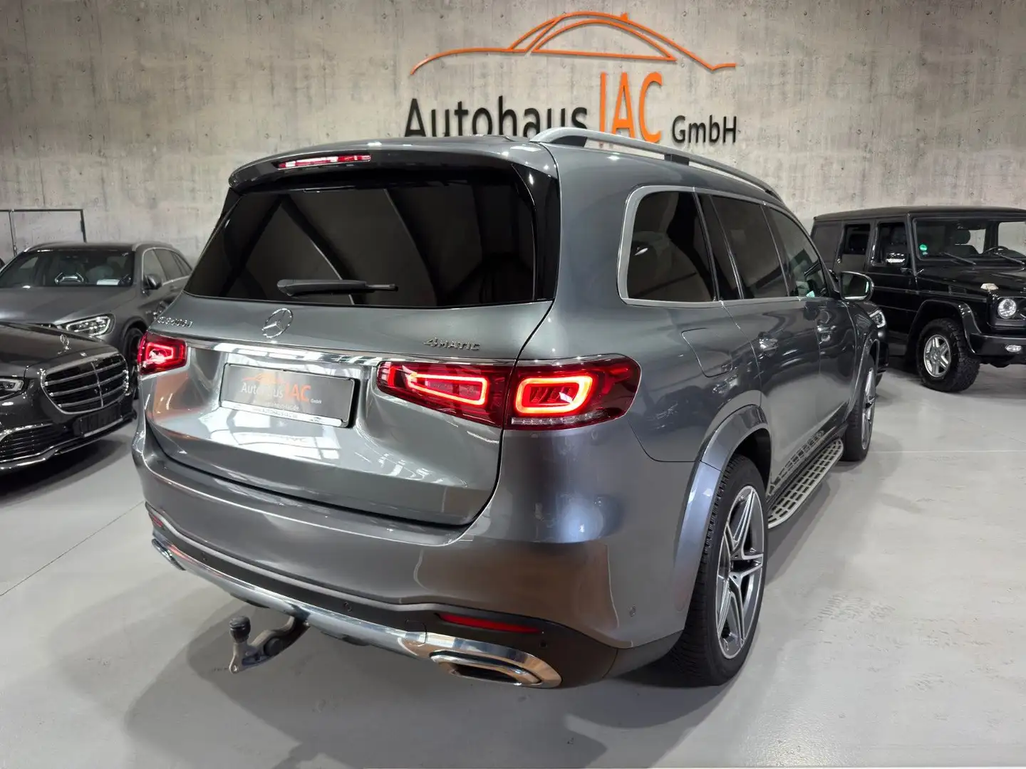 Mercedes-Benz GLS 400 d/4Matic/AMG/PANO/STHZ/MASSAGE/SITZBEL Gris - 2