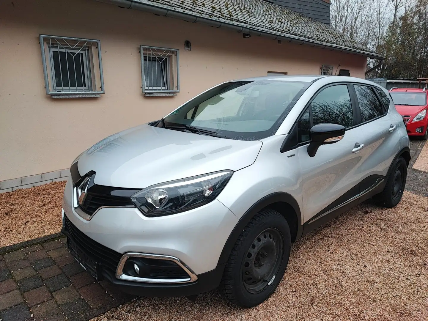 Renault Captur Limited/NAVI/TEMPOMAT/AHK/PDC/UNFALLFREI Gris - 1
