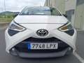 Toyota Aygo 70 x-play Blanc - thumbnail 2