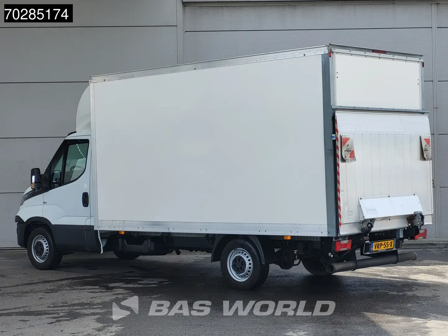 Iveco Daily 35S16 Automaat Laadklep Bakwagen 160PK Airco Cruis Wit - 2