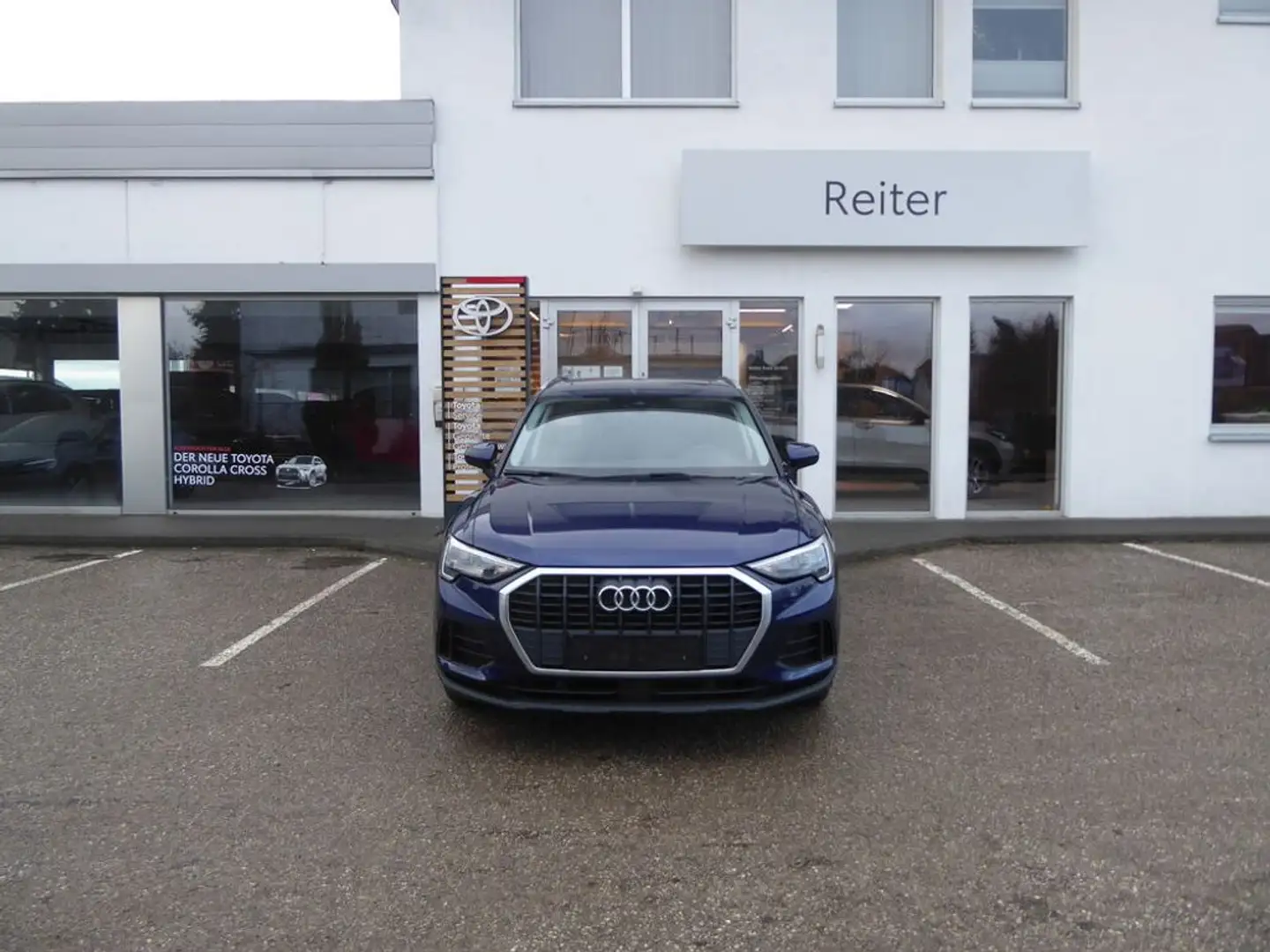 Audi Q3 35 TDI S-tronic *LED*PANO*AHK*SHZ* Blau - 1