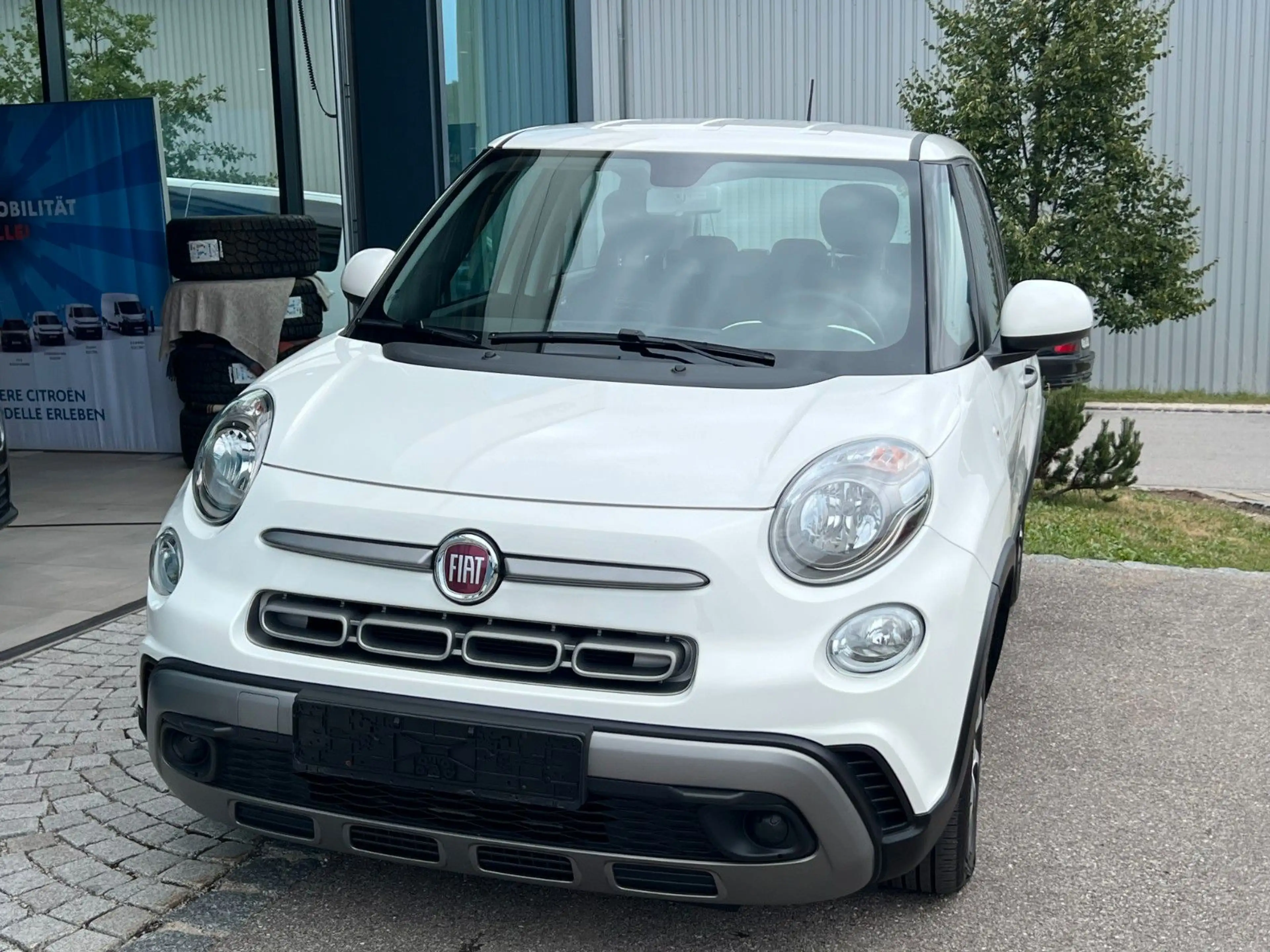 Fiat 500L 1.4 16V Cross — photo 2