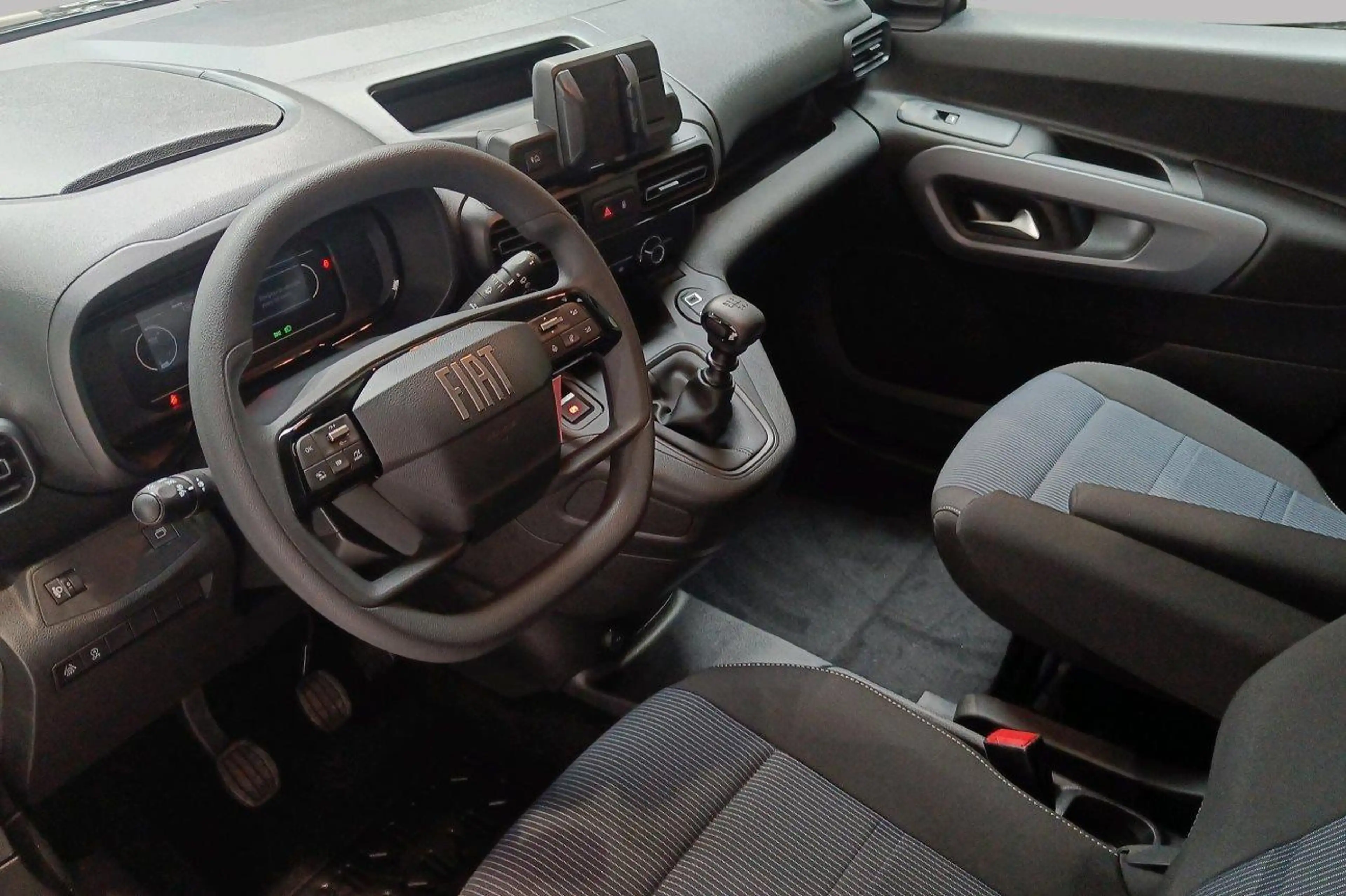 Fiat Doblo 5pl 1.2 110 — photo 9