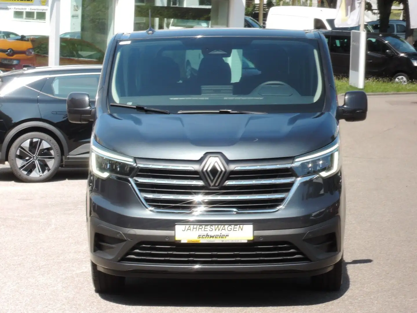 Renault Trafic COMBI dCi 150 8-Sitze GJR,Kamera,Navi,SHZ Grau - 2