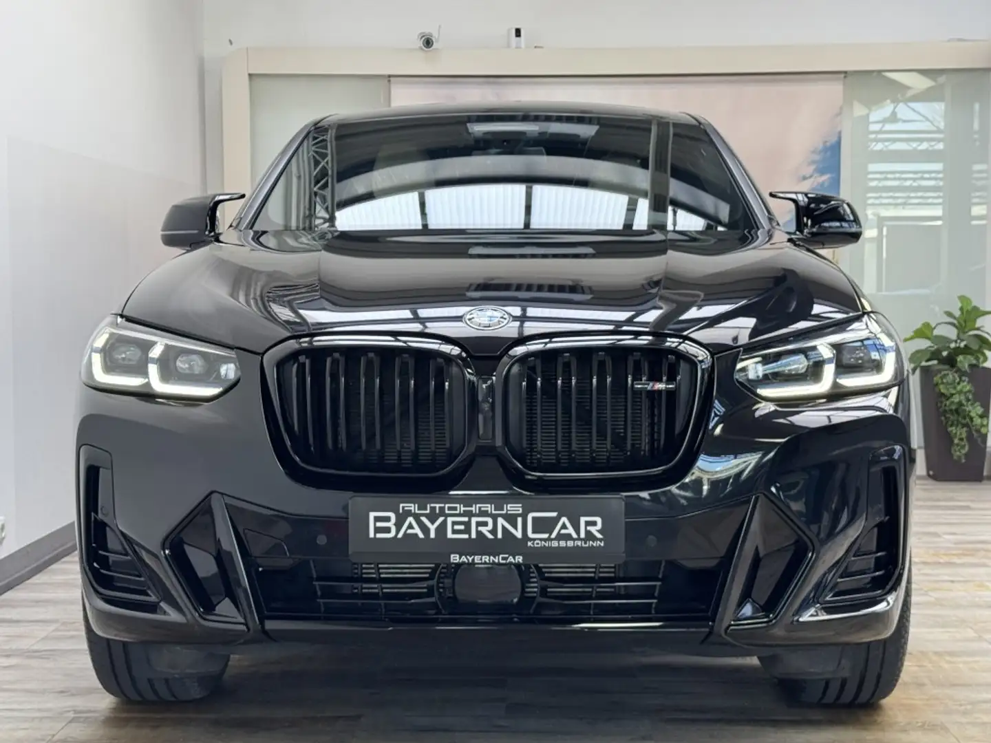 BMW X4 M Panorama 20Zoll ACC 360° Laser H&K Schwarz - 2