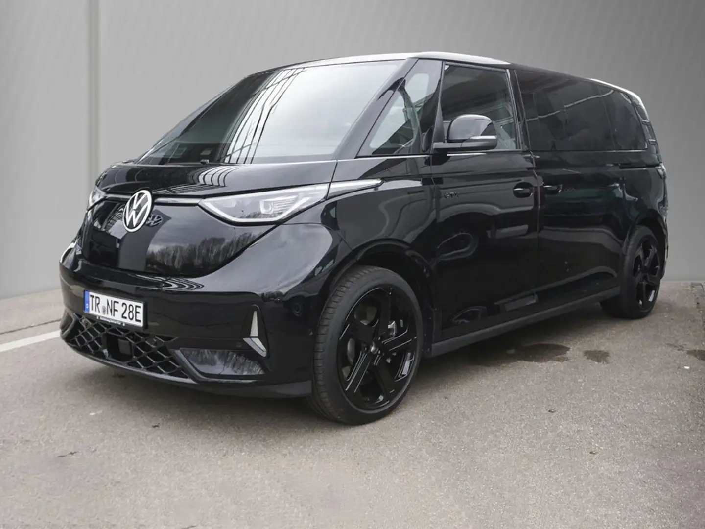 Volkswagen ID. Buzz GTX 4MOTION langer Radstand Schwarz - 2